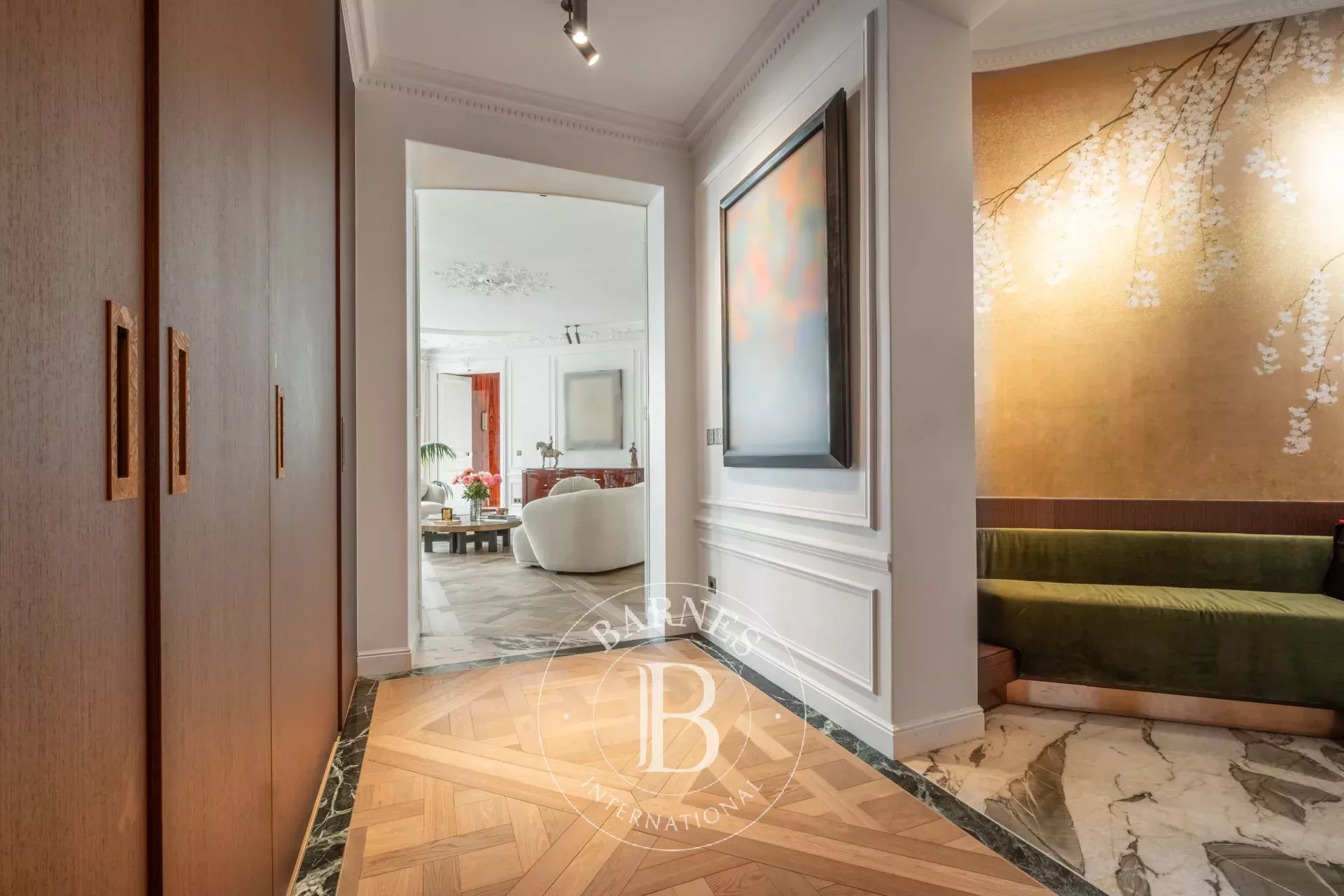 Paris  - Apartment 4 Bedrooms - picture 9