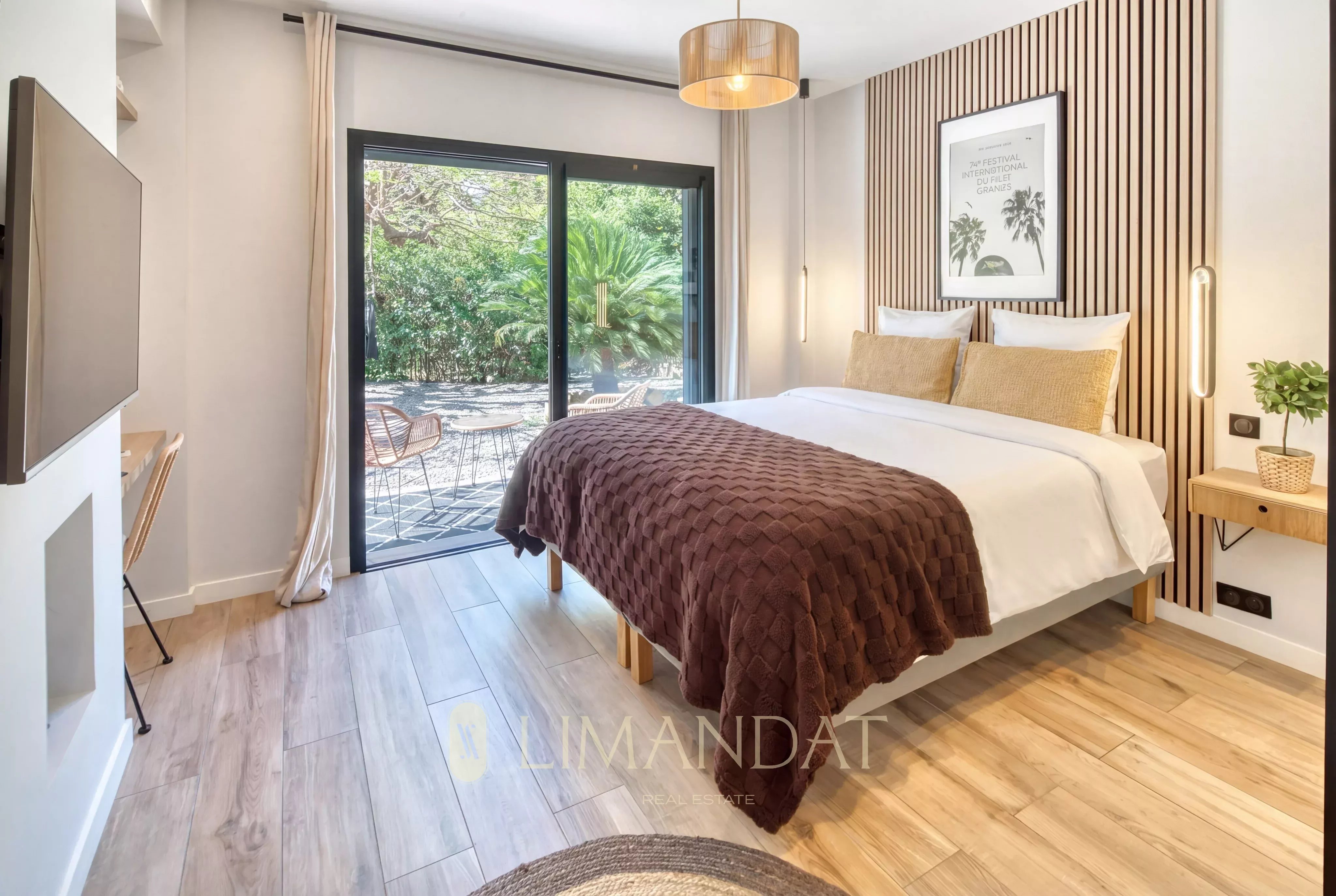 CANNES OXFORD - CHARMING VILLA + LAND CONSTRUCTIBLE