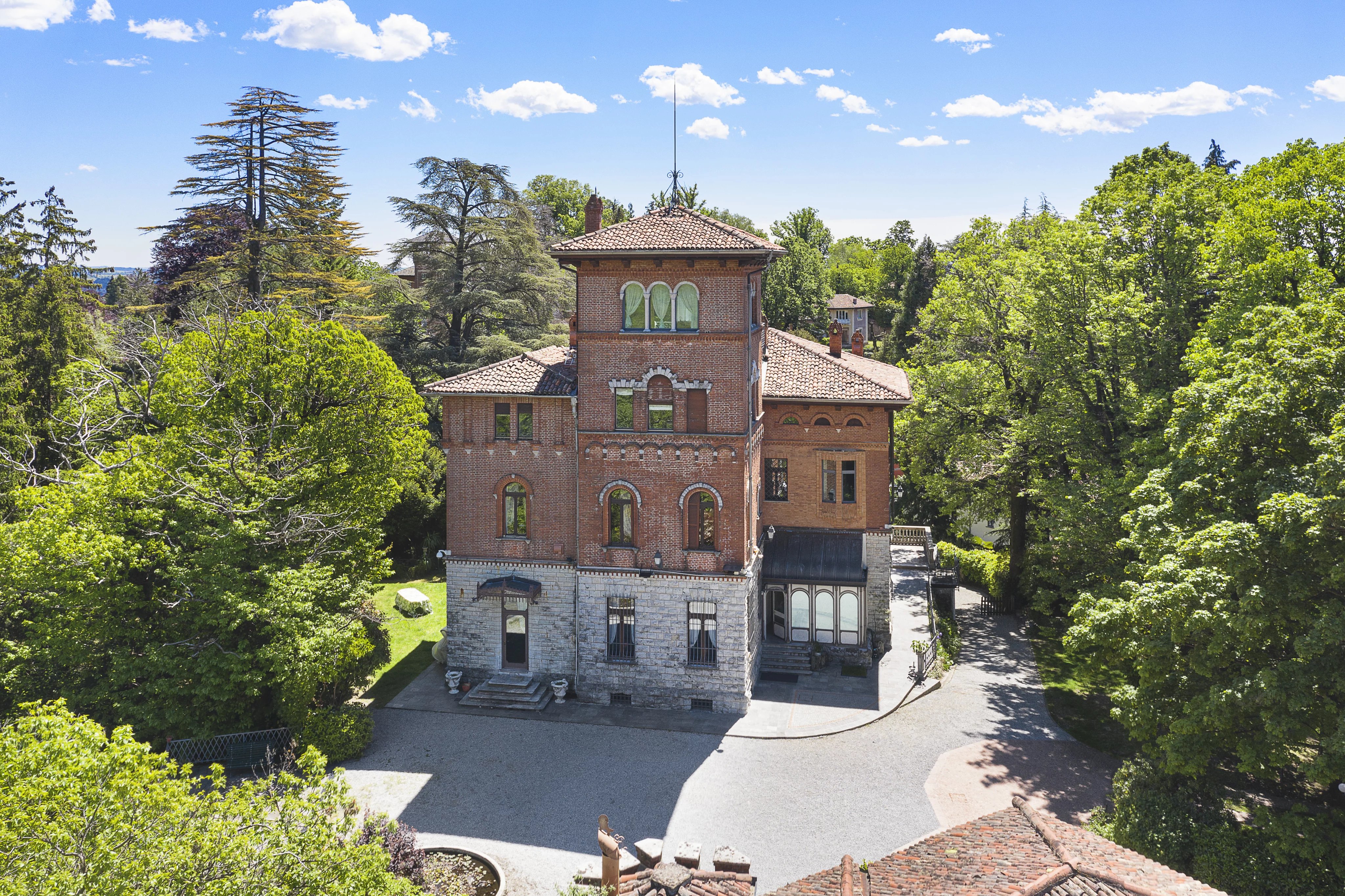 Villa Smeralda prestige and wonder, Lake Maggiore