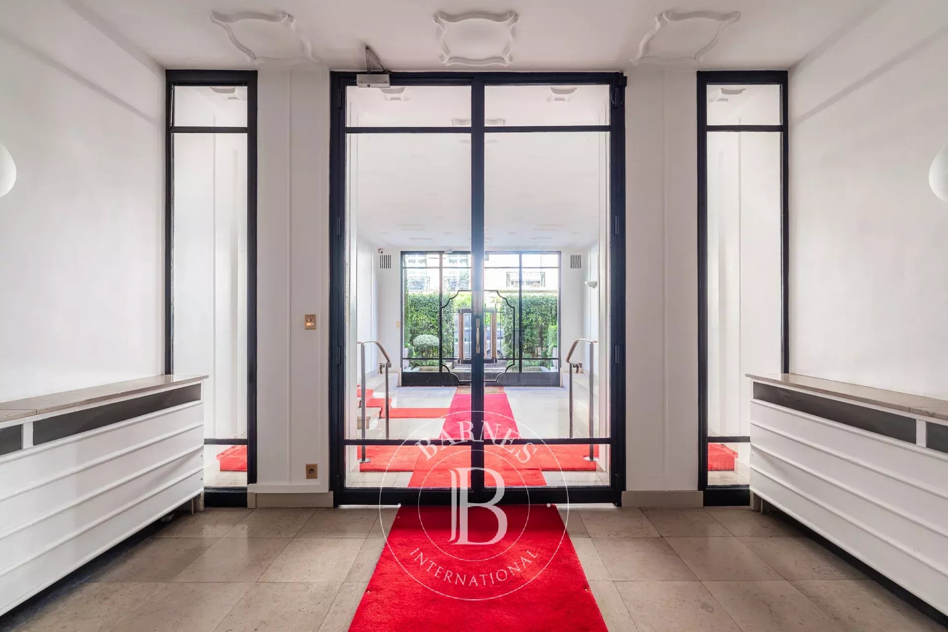 Paris  - Apartment 3 Bedrooms - picture 17