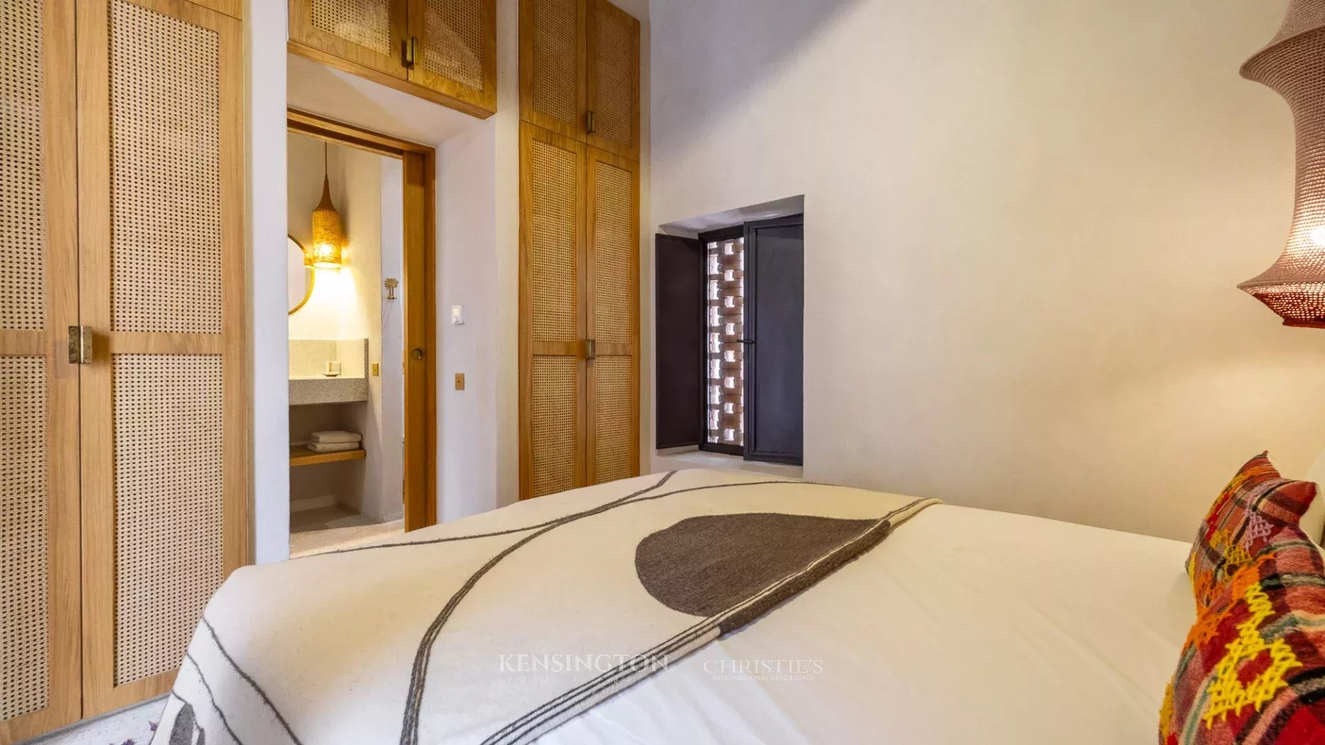 3 Bedroom Villa/Townhouse's Image 5