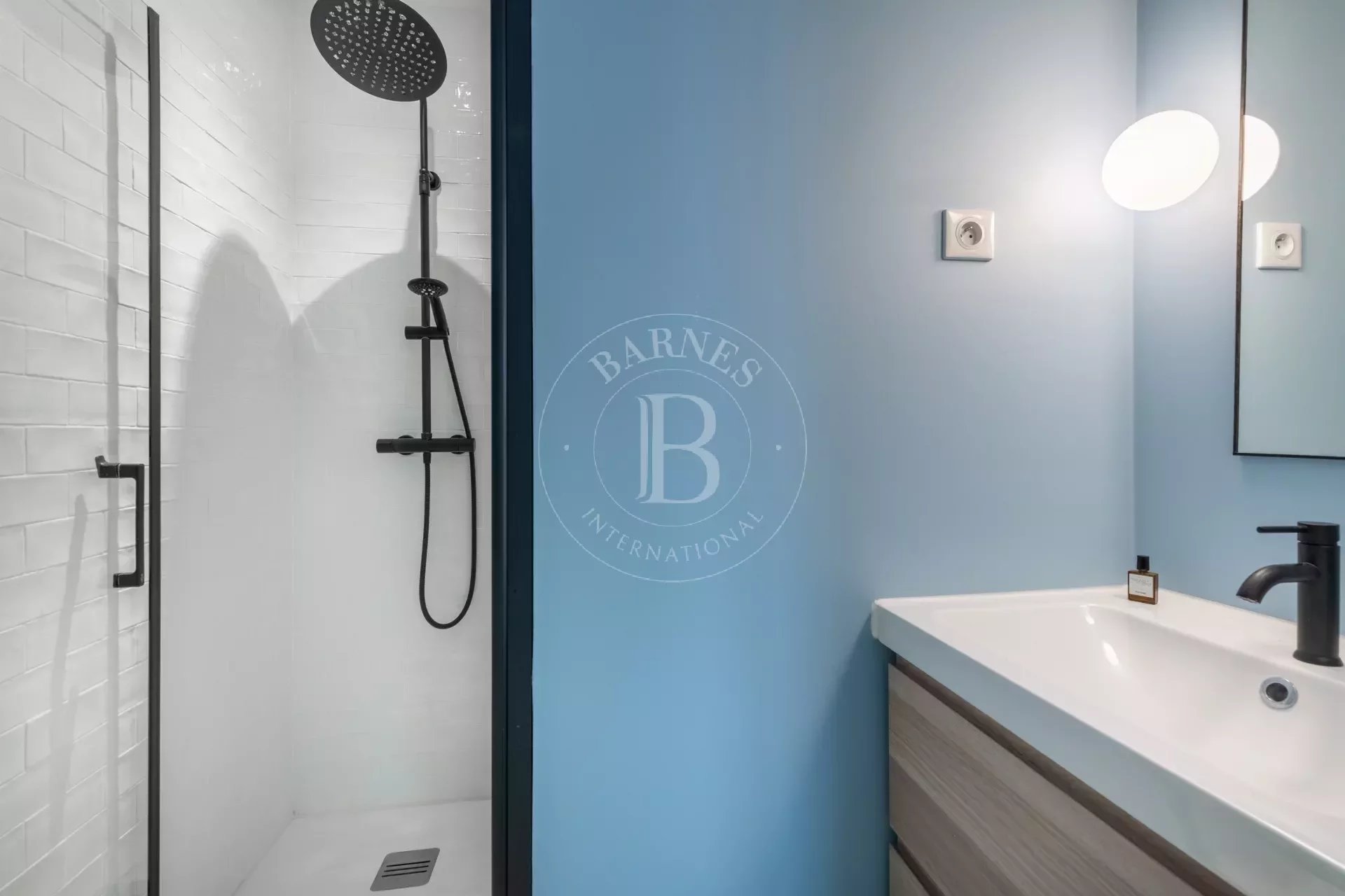 Daire Paris 16ème - picture 16