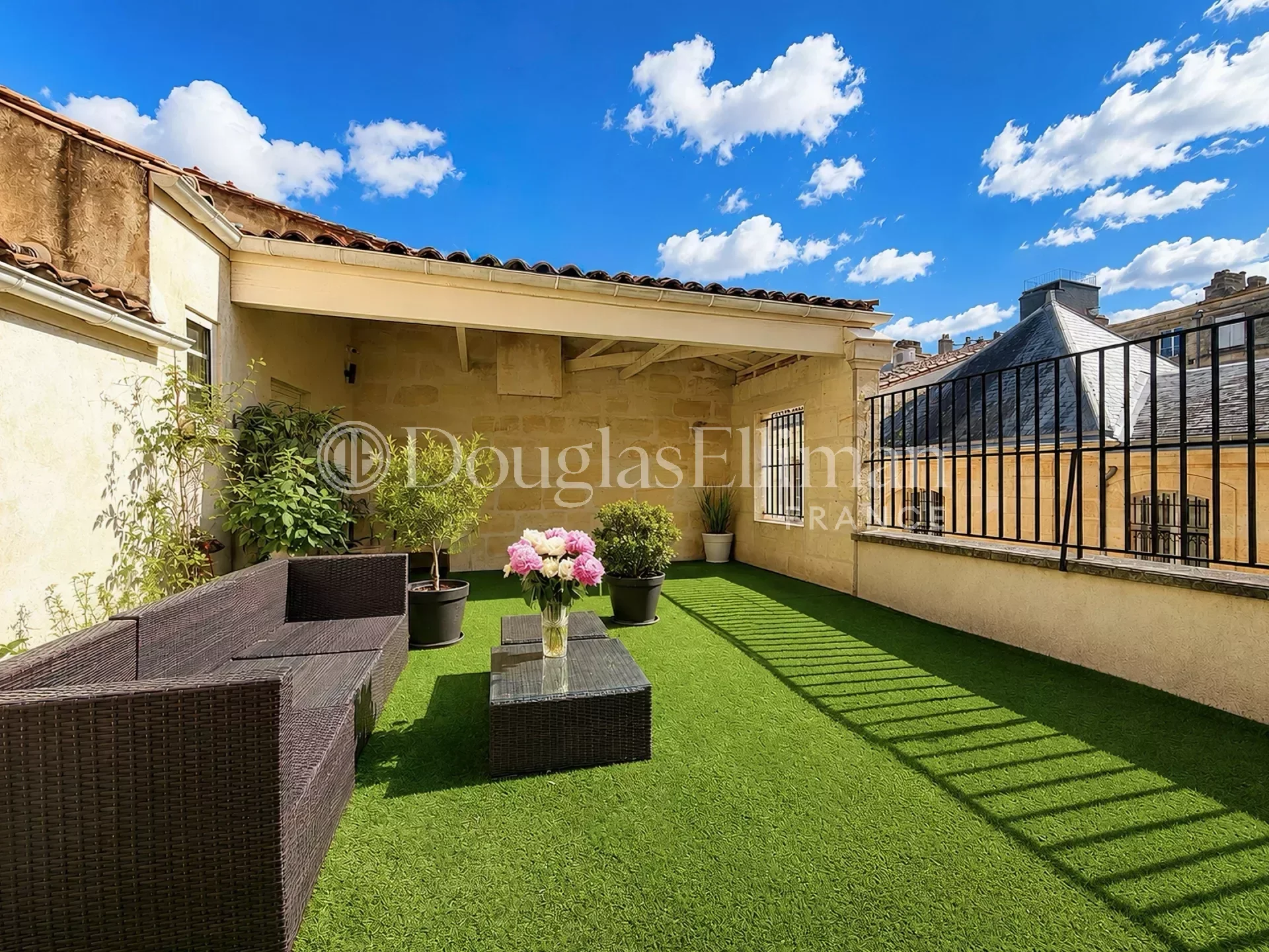 BORDEAUX CENTRE – Demeure d&rsquo;exception coeur de ville - Image nᵒ2