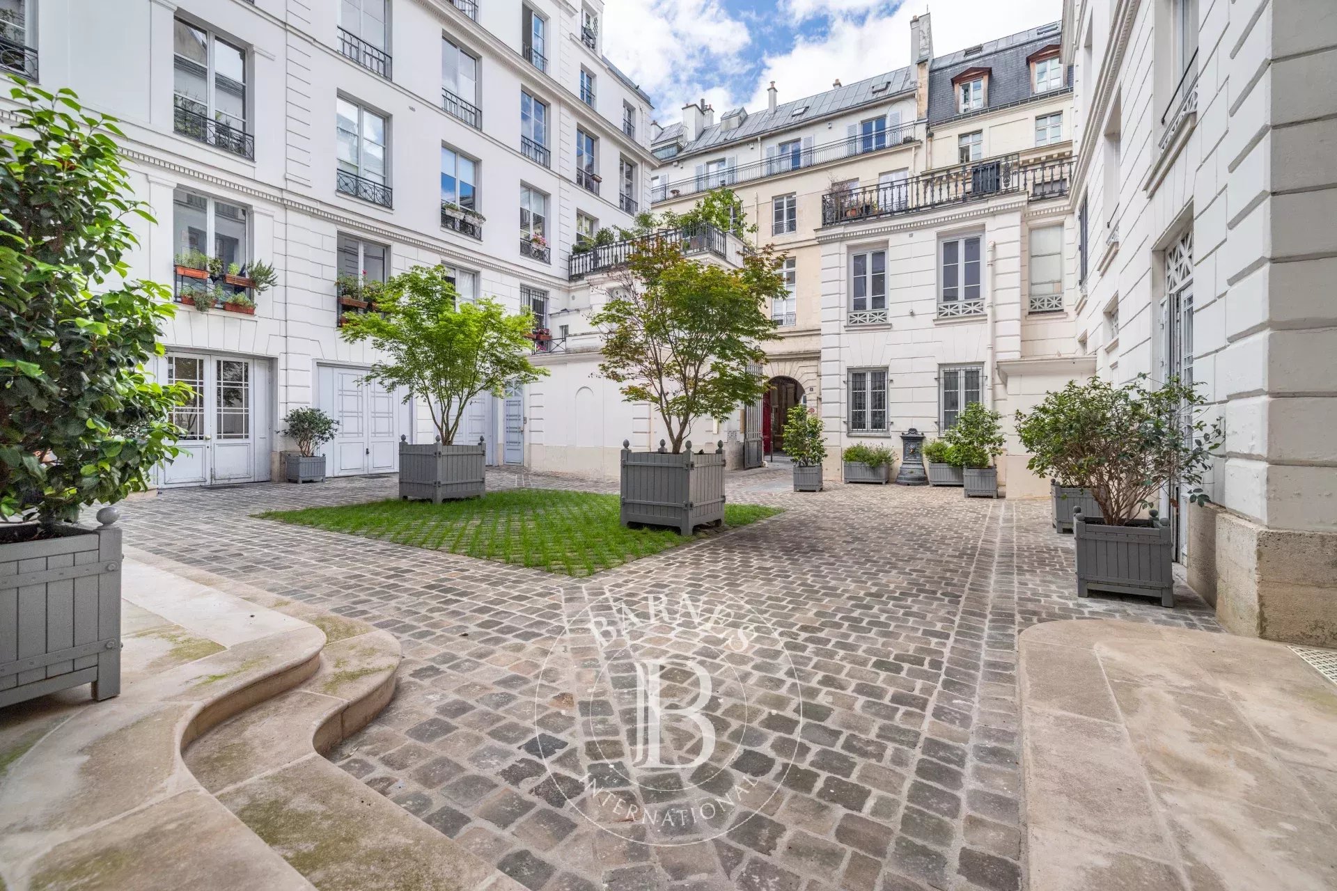 Daire Paris 2ème - picture 24