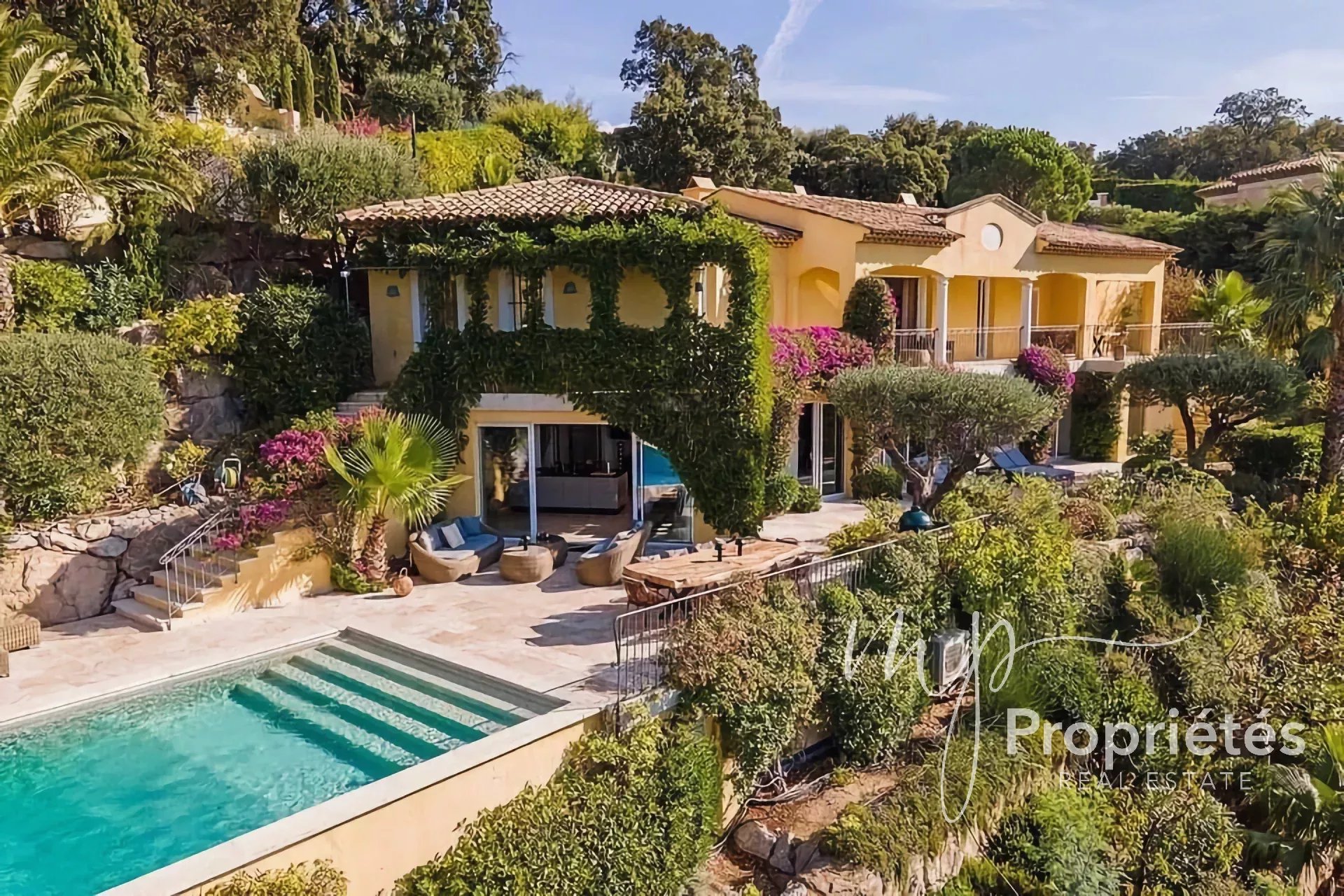 Agence immobilière de 