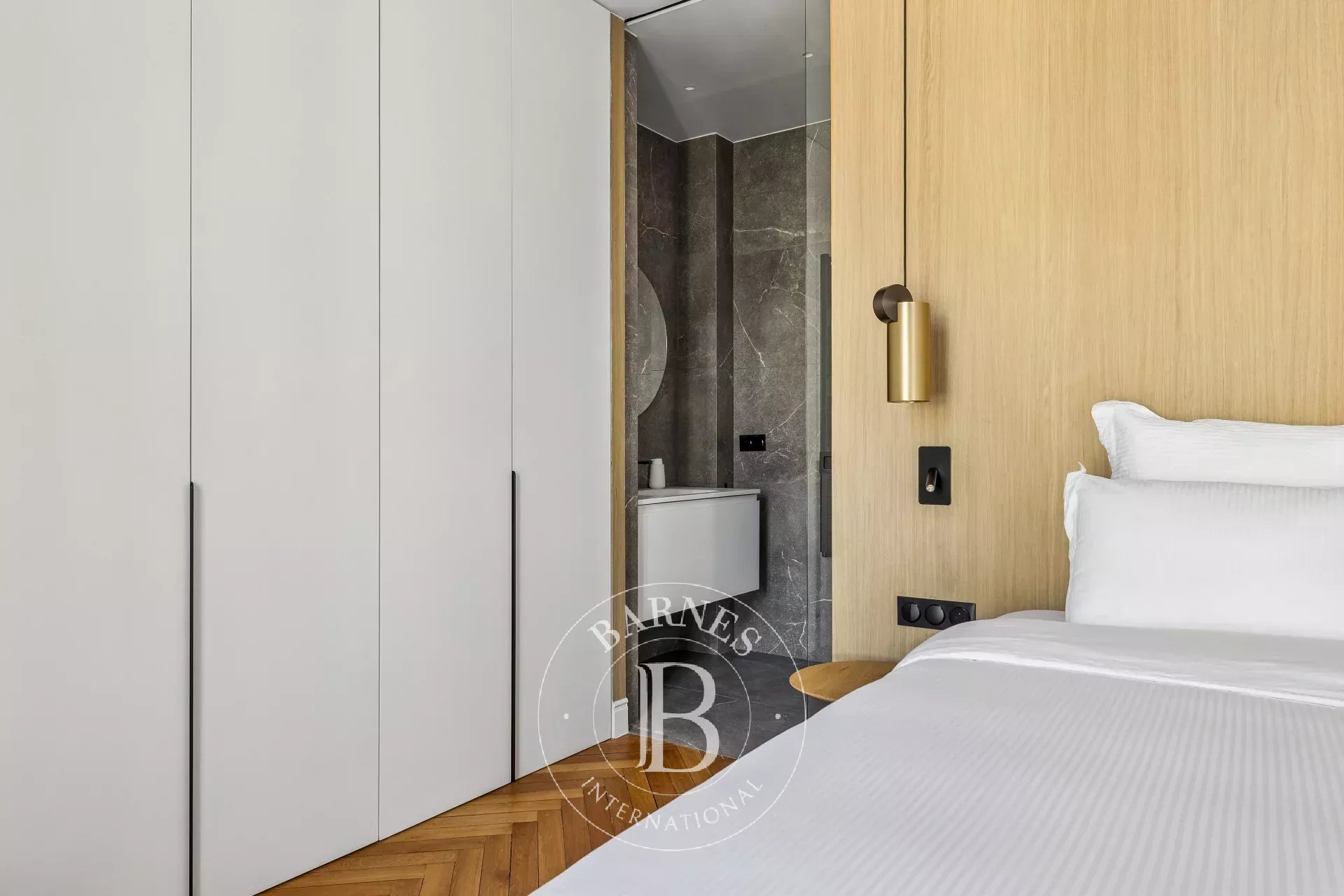 Paris  - Apartment 3 Bedrooms - picture 15