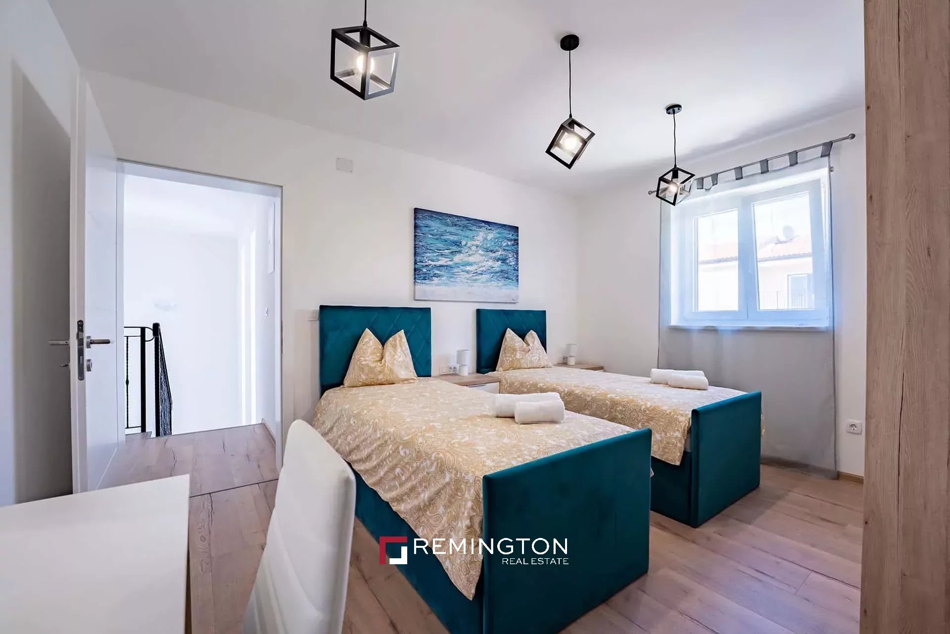4 Bedroom Villa/Townhouse's Image 11