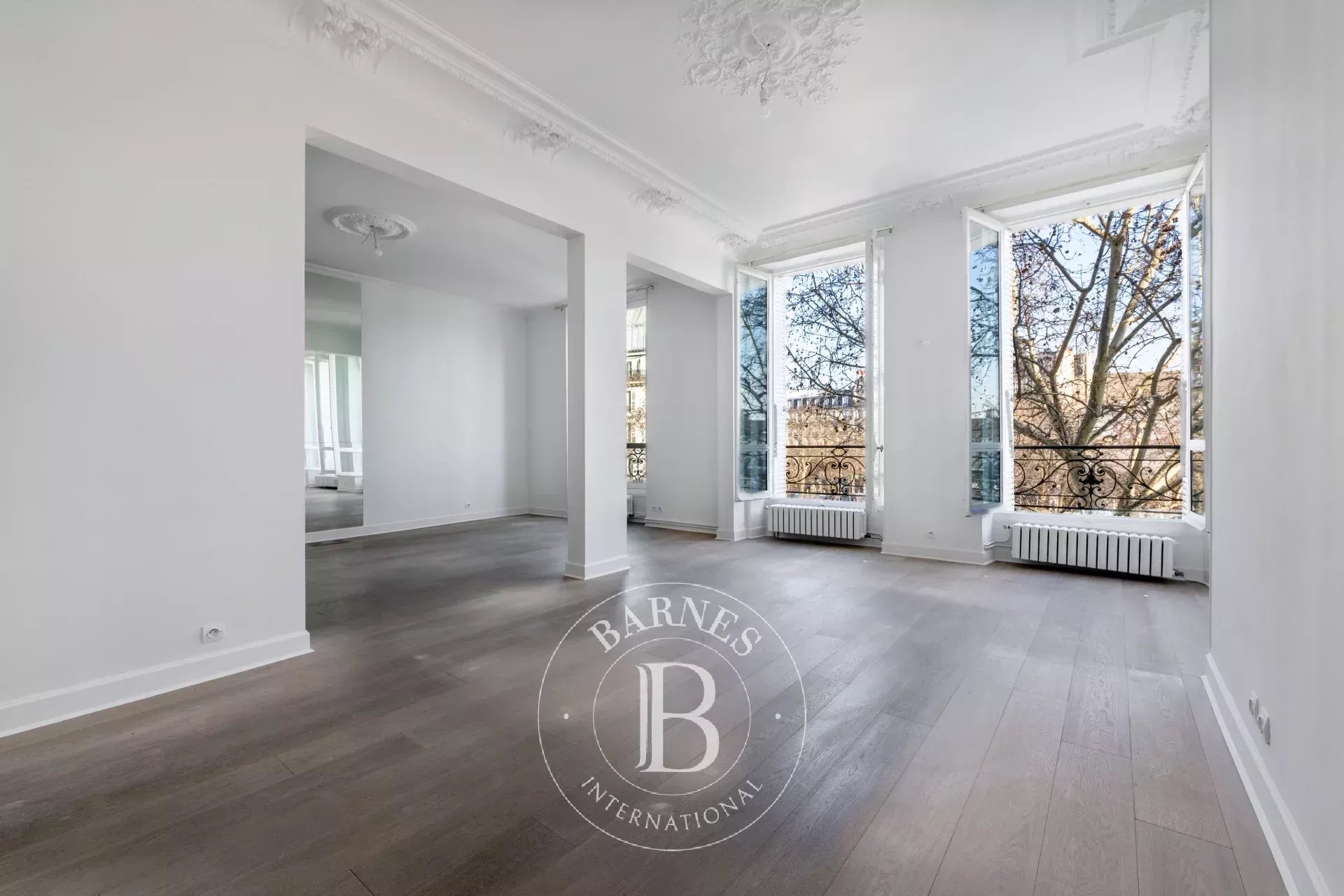 Daire Paris 4ème - picture 4