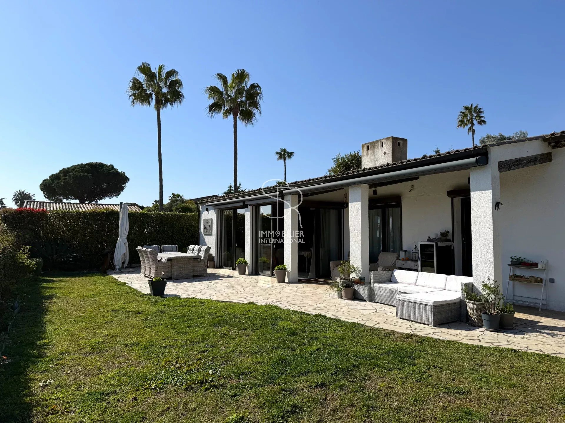 Agence immobilière de 