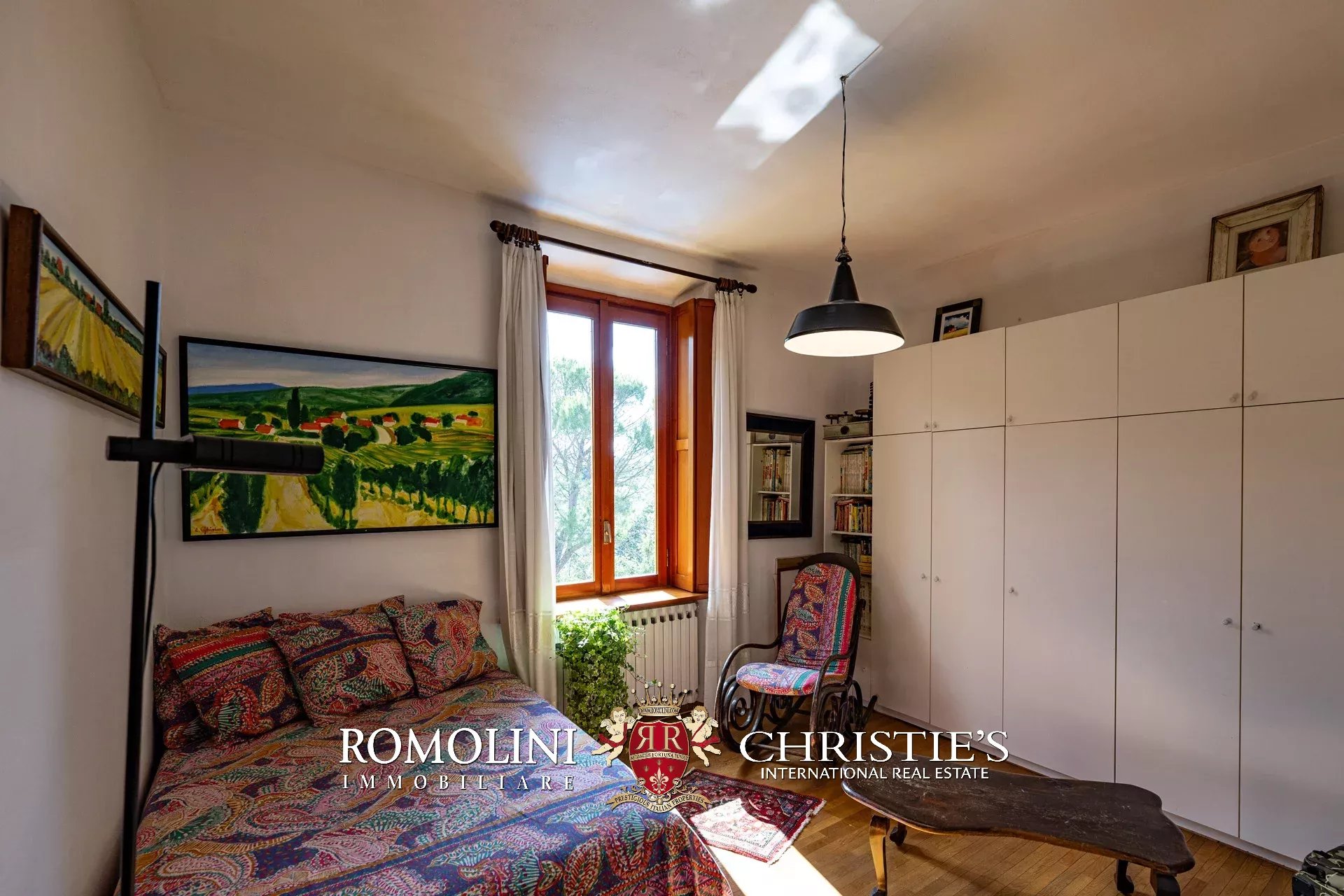 9 Bedroom Villa/Townhouse's Image 62