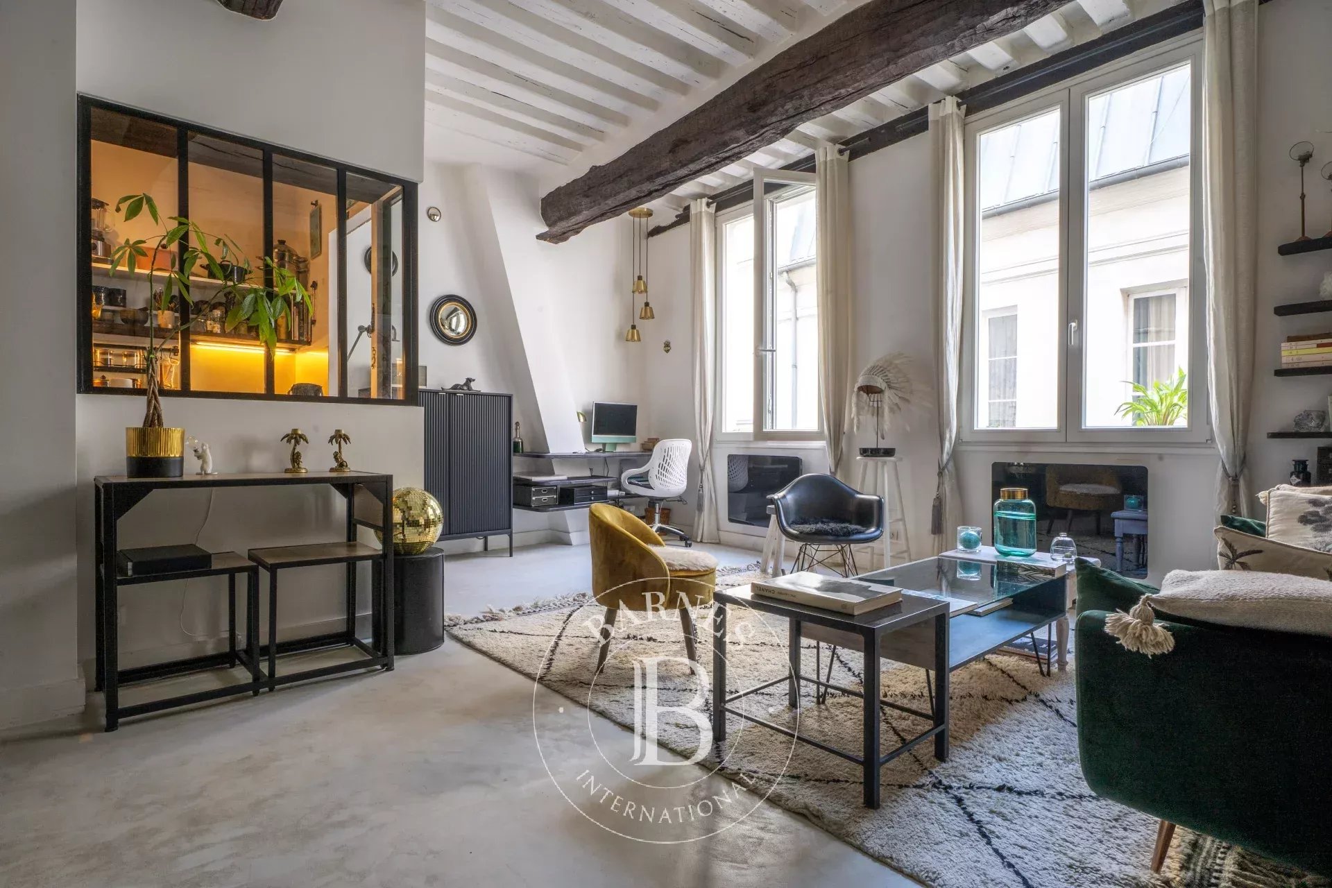 Apartment Paris 75003  -  ref 86937901 (picture 1)