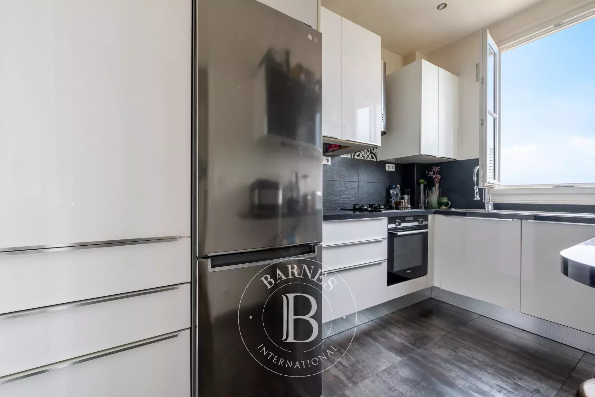 Daire Paris 19ème - picture 9