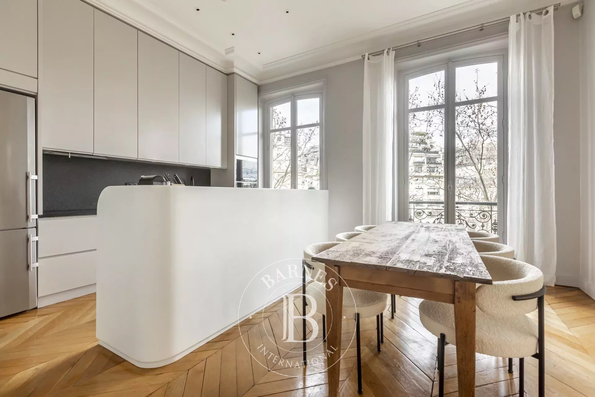 Daire Paris 8ème - picture 16