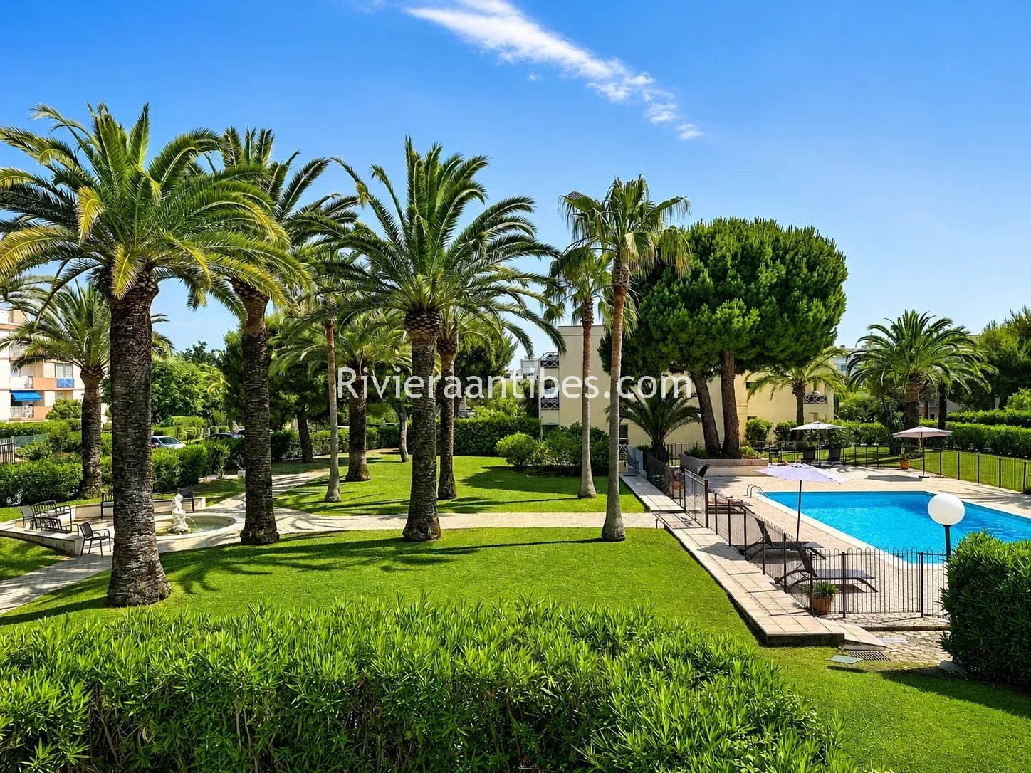 Sale Apartment Antibes Piscine
