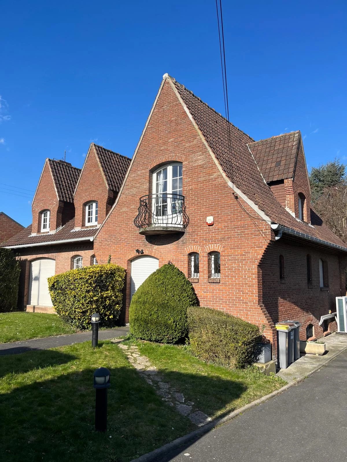 BAUVIN à proximité d'Annoeullin, Maison d'exception : 216m2/2000m2 à 20 mn de LILLE