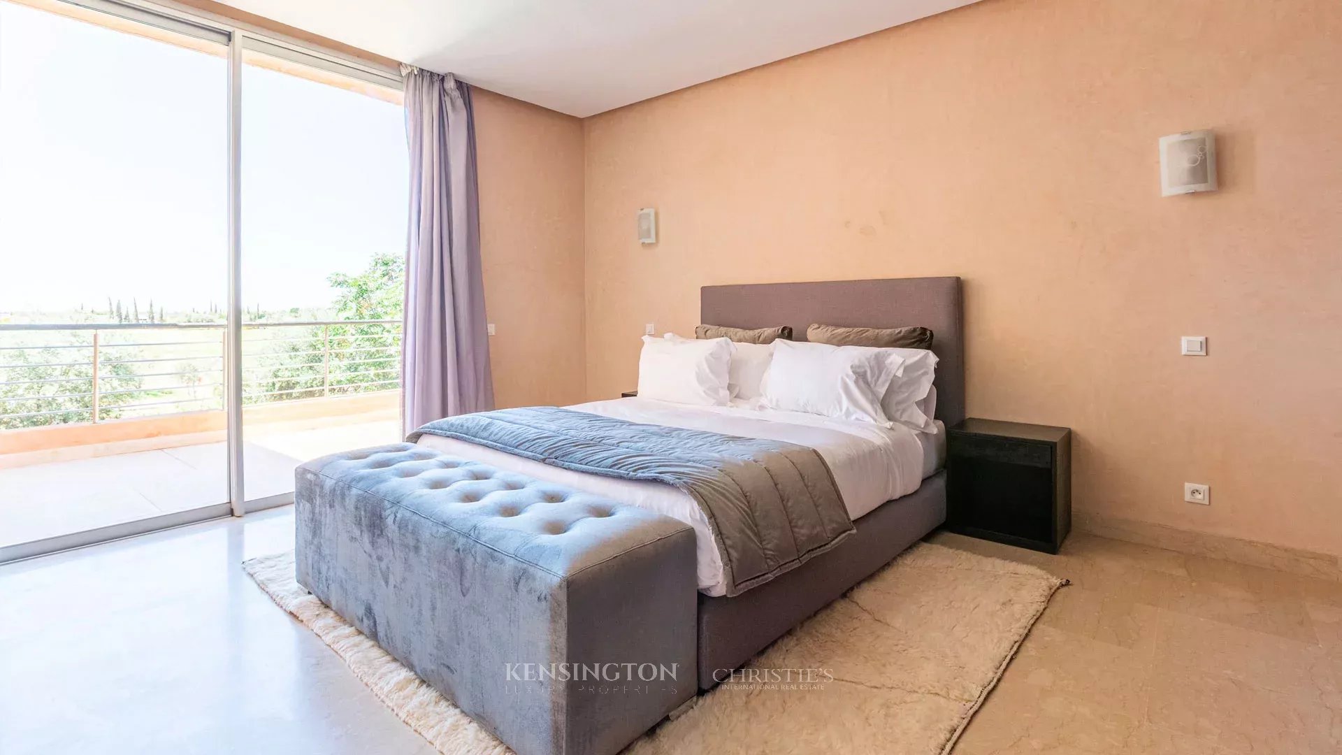 4 Bedroom Villa/Townhouse's Image 26