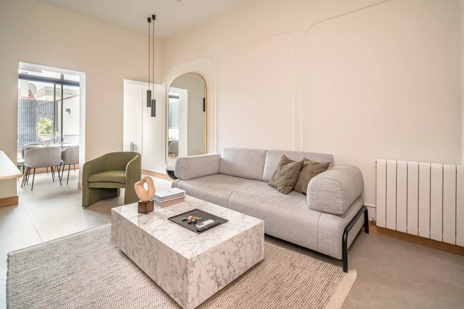 Penthouse with Terrace – Renovated and Furnished – Centro Cortes