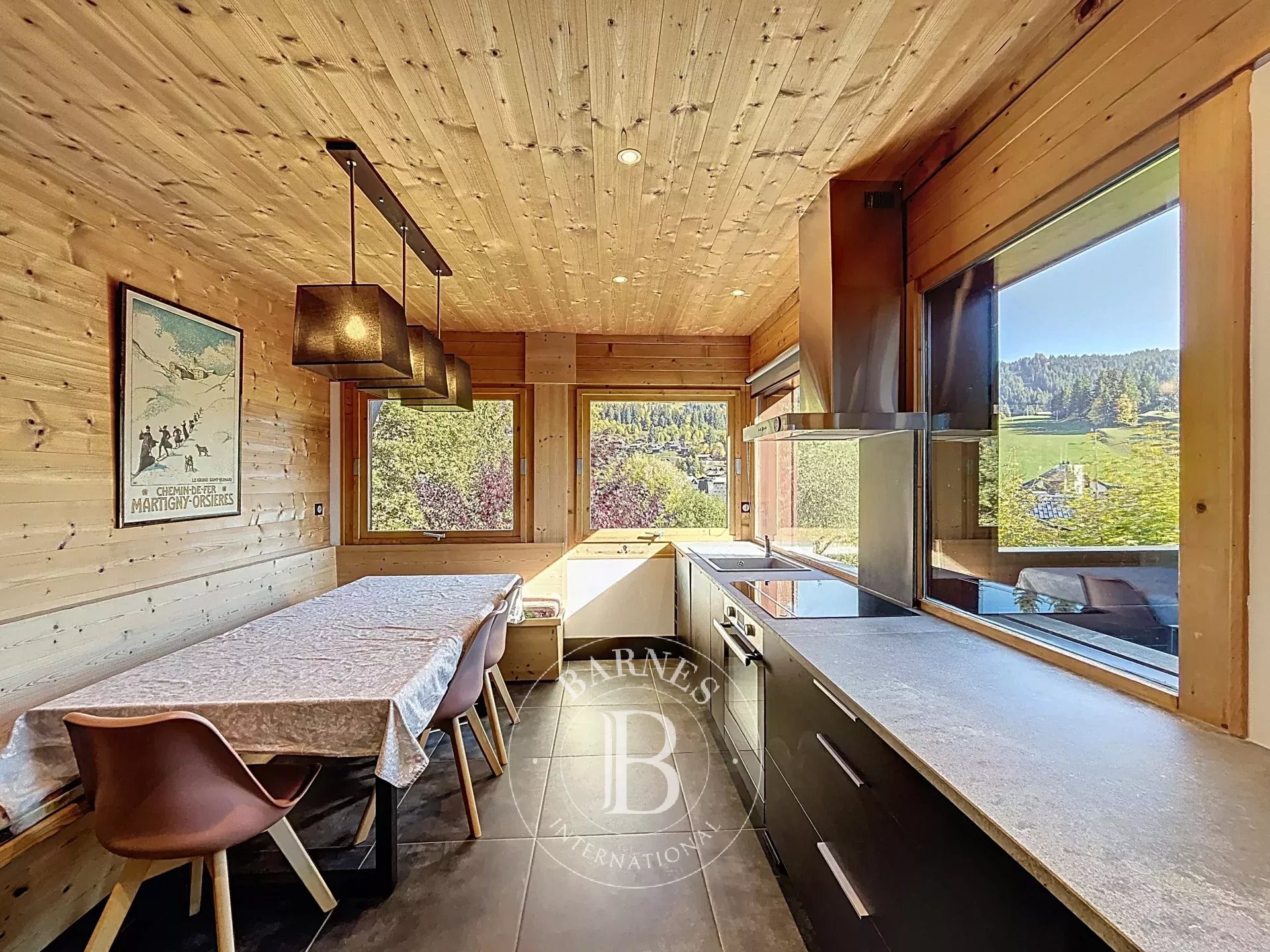 Photo of Les Gets - Unique chalet of 167 sqm with panoramic views in the village center – 4 bedrooms