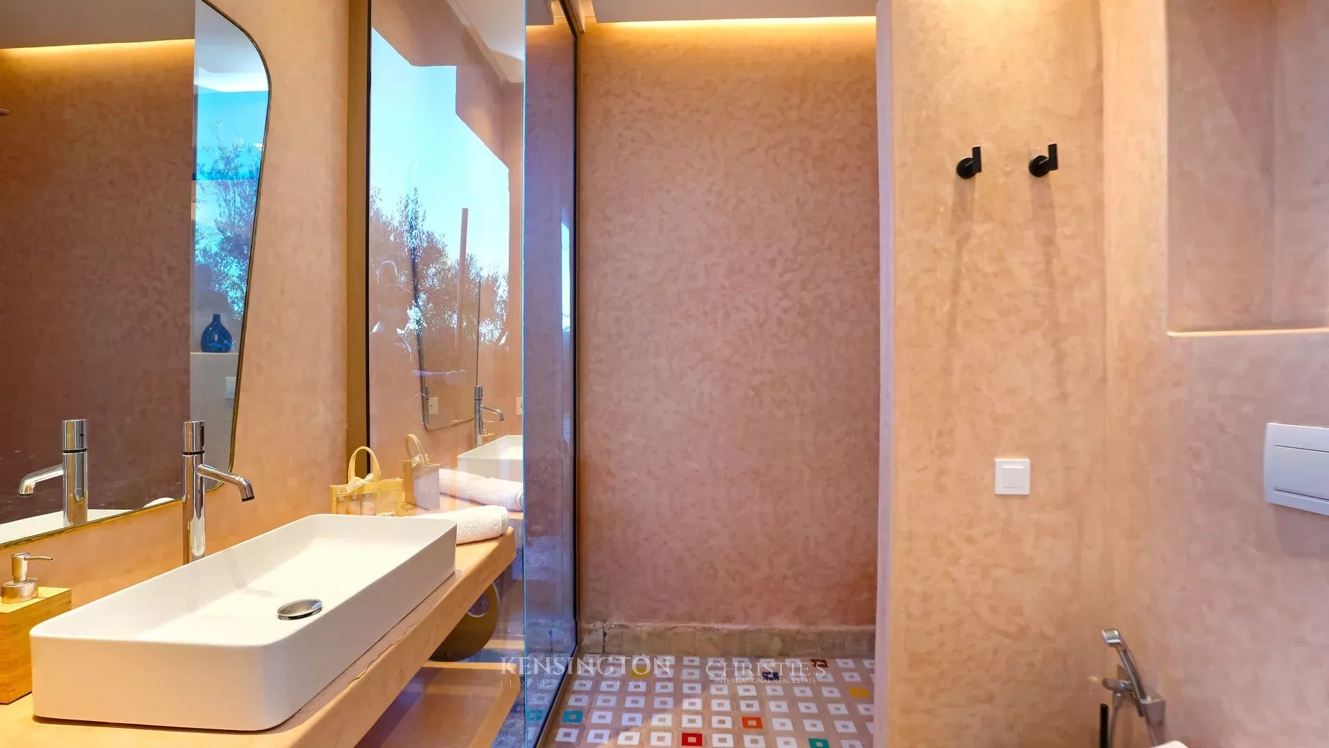 4 Bedroom Villa/Townhouse's Image 21