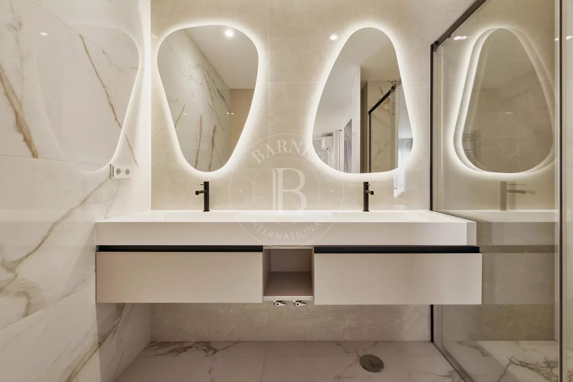 Daire Madrid - picture 31