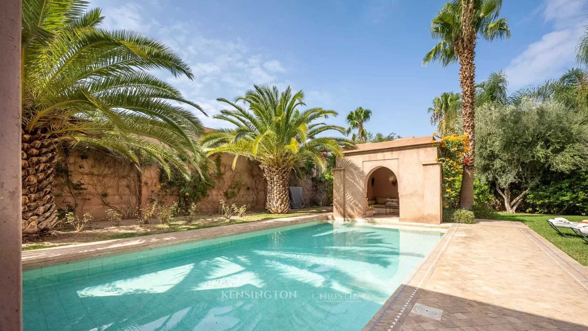 4 Bedroom Villa/Townhouse's Image 11
