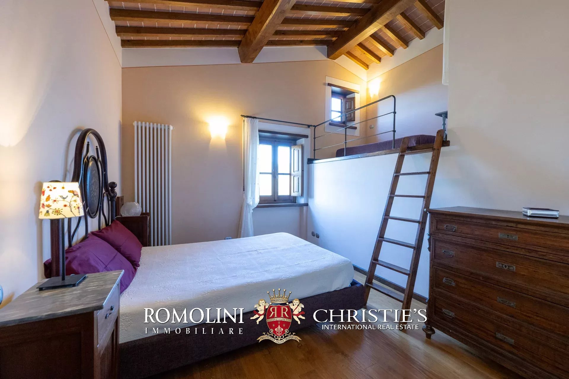 4 Bedroom Villa/Townhouse's Image 37