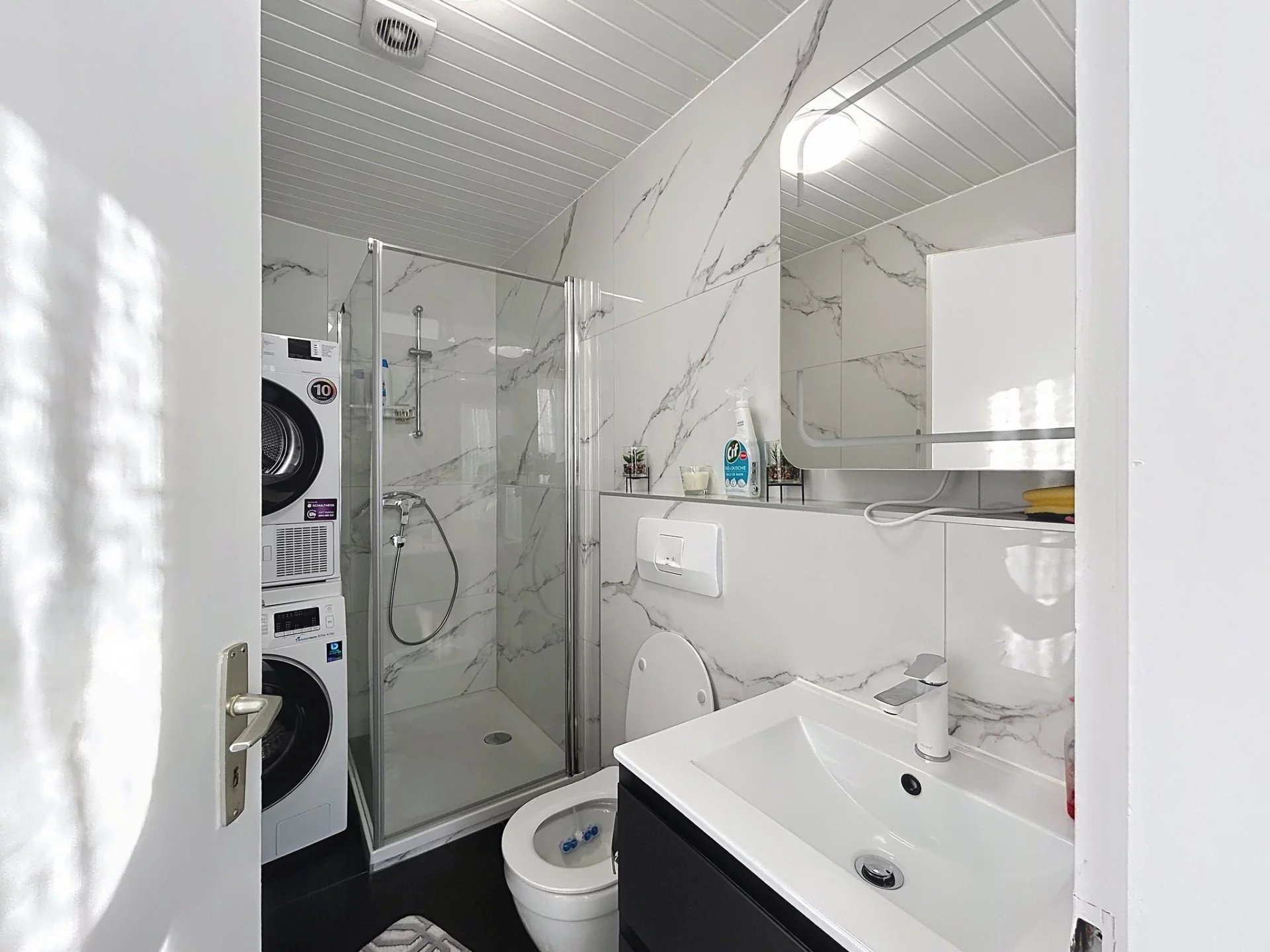 Maison villageoise composée de 2 appartements indépendants