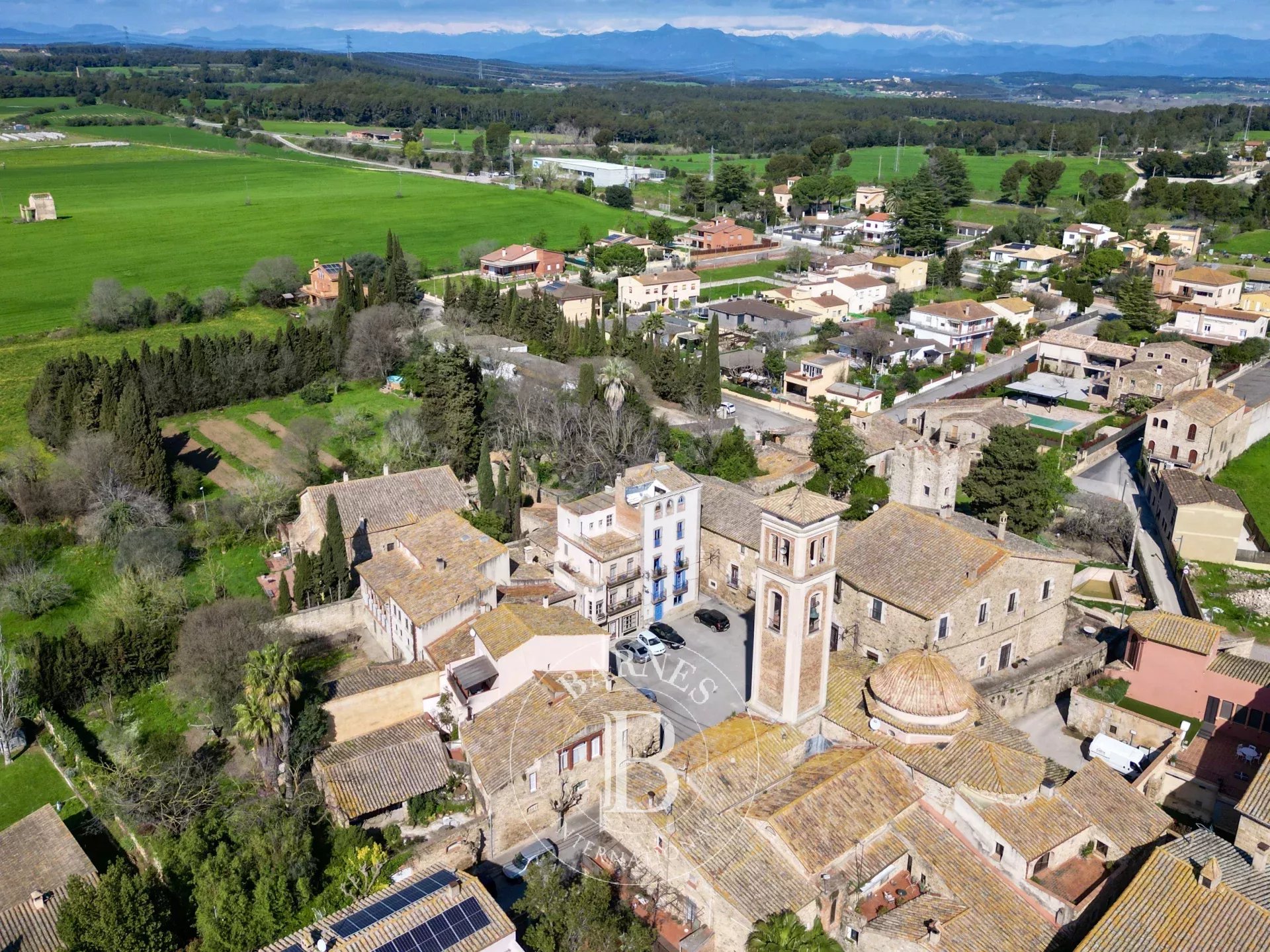 Exceptional Village House with Tourist License and Panoramic Views in Alt Empordà , Costa Brava - picture 39