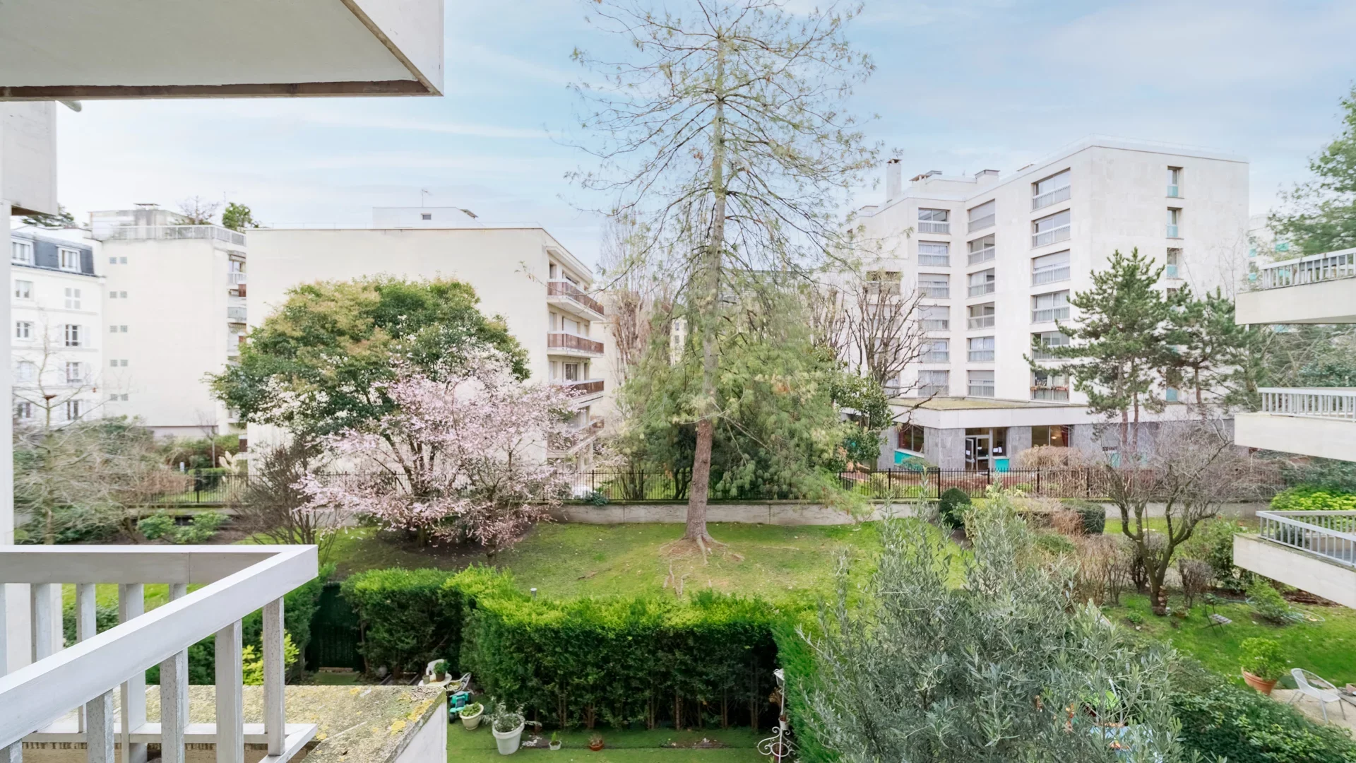 Neuilly-sur-Seine - PONT DE NEUILLY