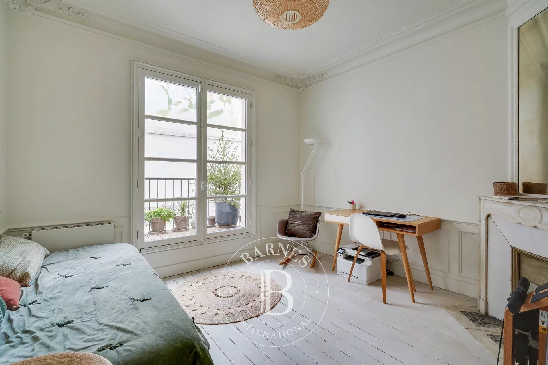 Paris 6 - Cherche-Midi - sole agent - top floor workshop - 3 bedrooms - picture 4