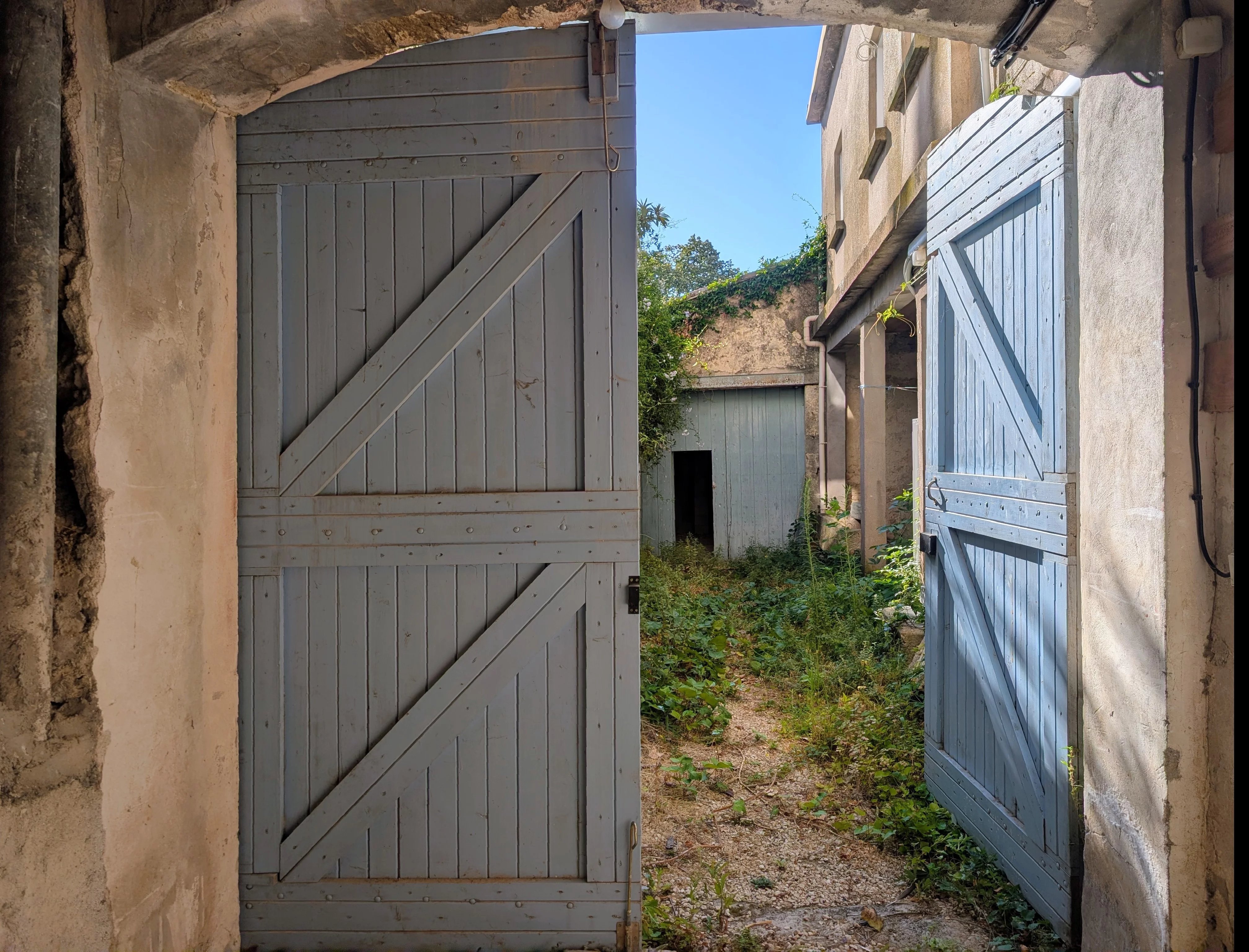 MAISON DE MAÎTRE AVEC APPARTEMENT INDÉPENDANT – 259 M²