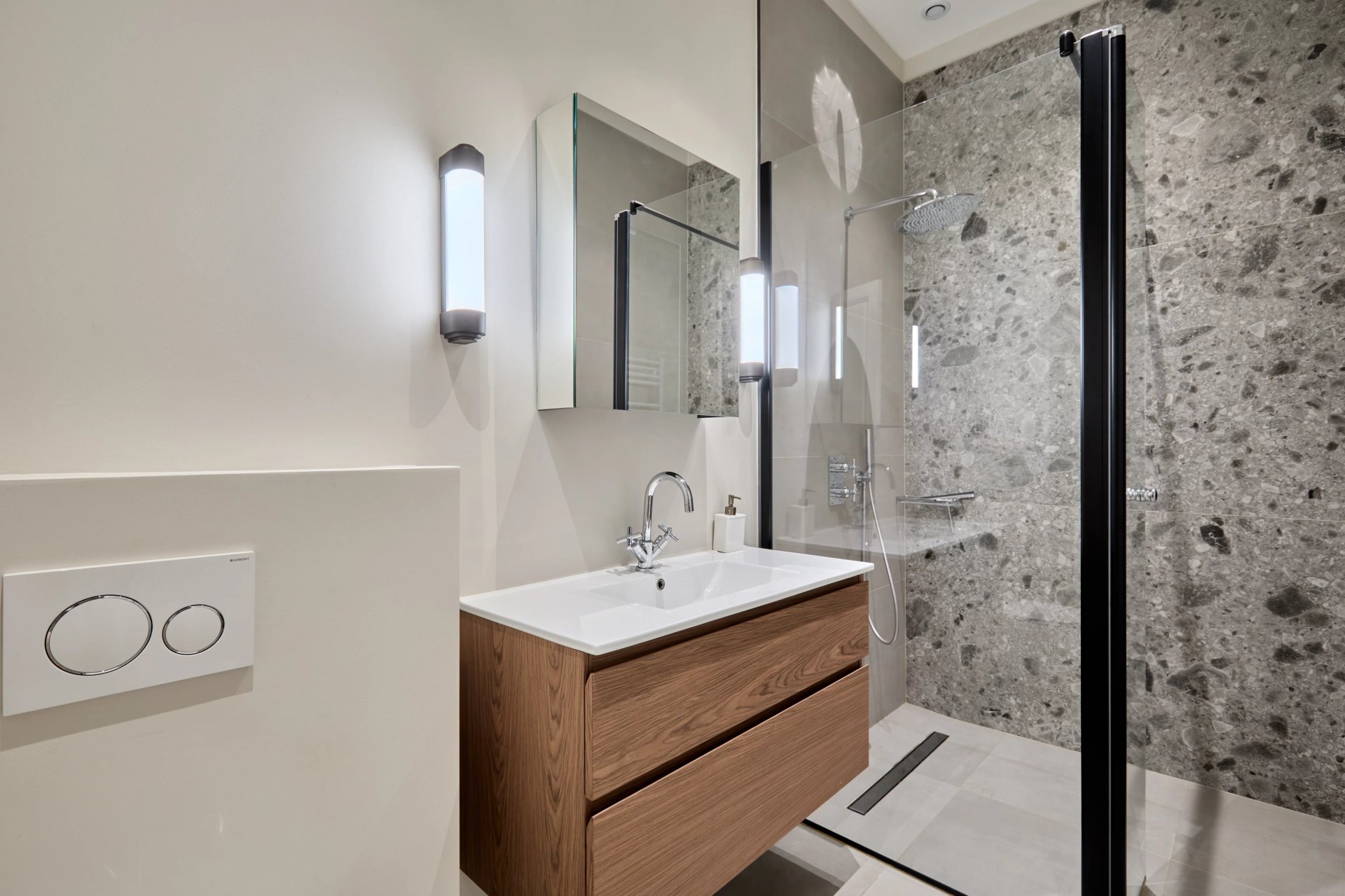 4 Bedroom Apartment/Flat's Image 23