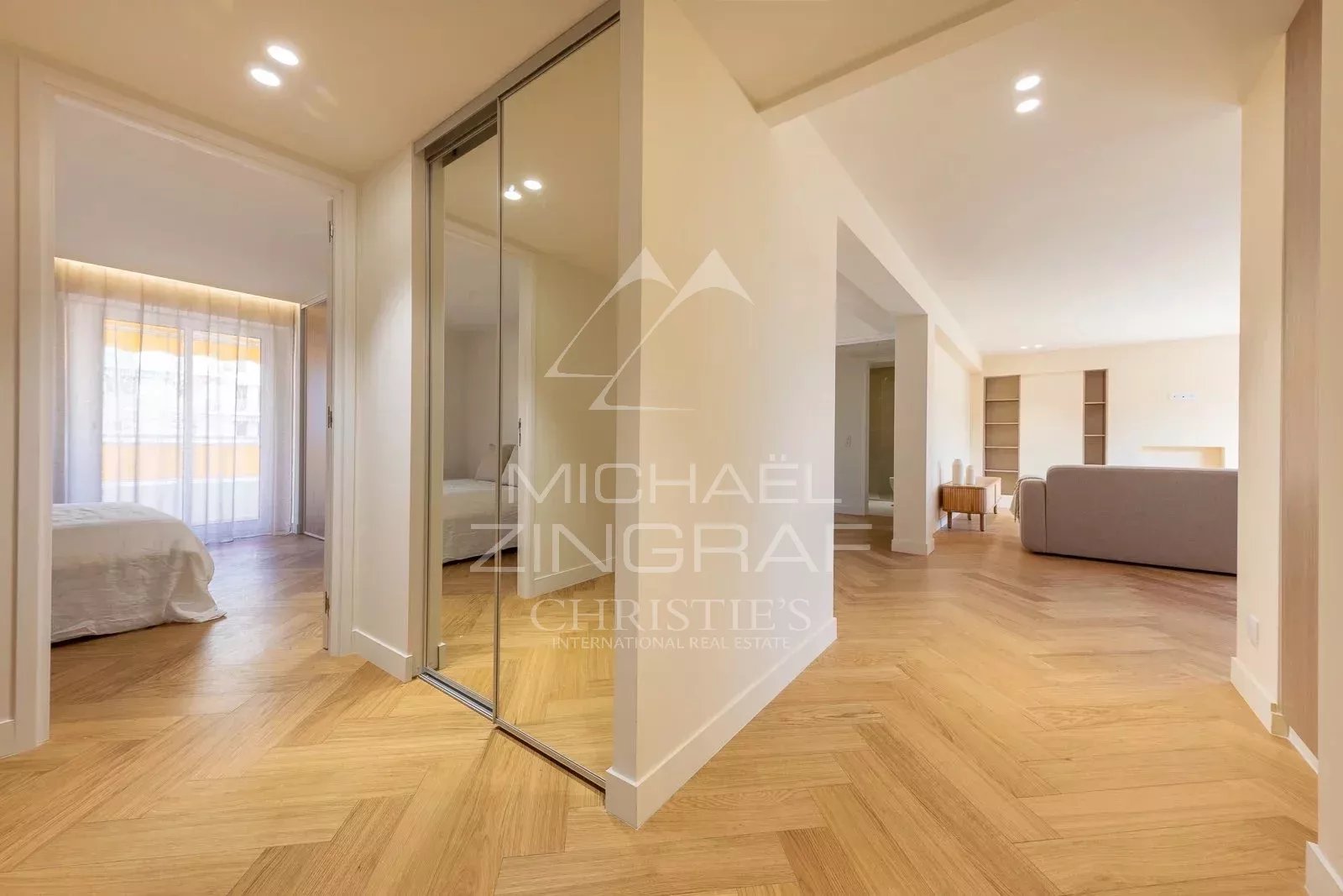 3 Bedroom Apartment/Flat's Image 3