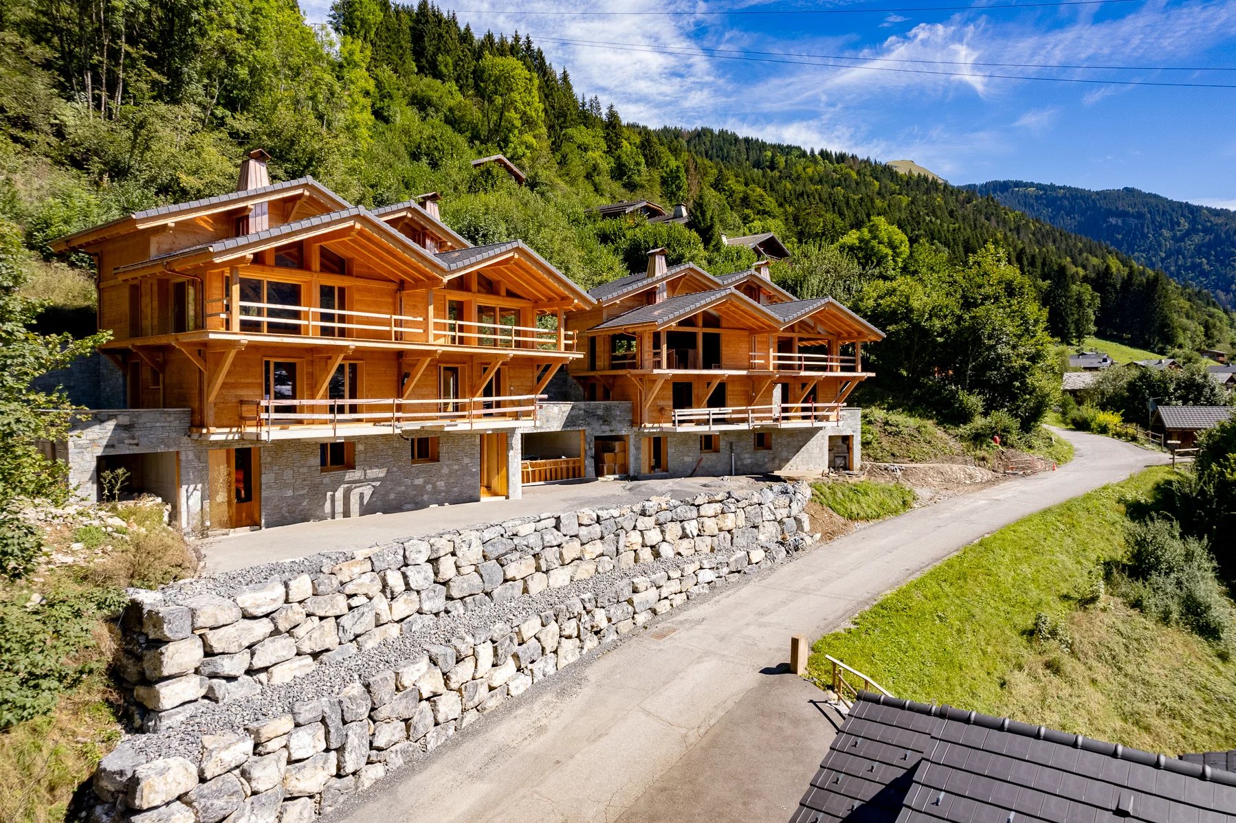 MONTRIOND - Luxury 5 bedroom new-build chalet in Montriond Accommodation in Chamonix