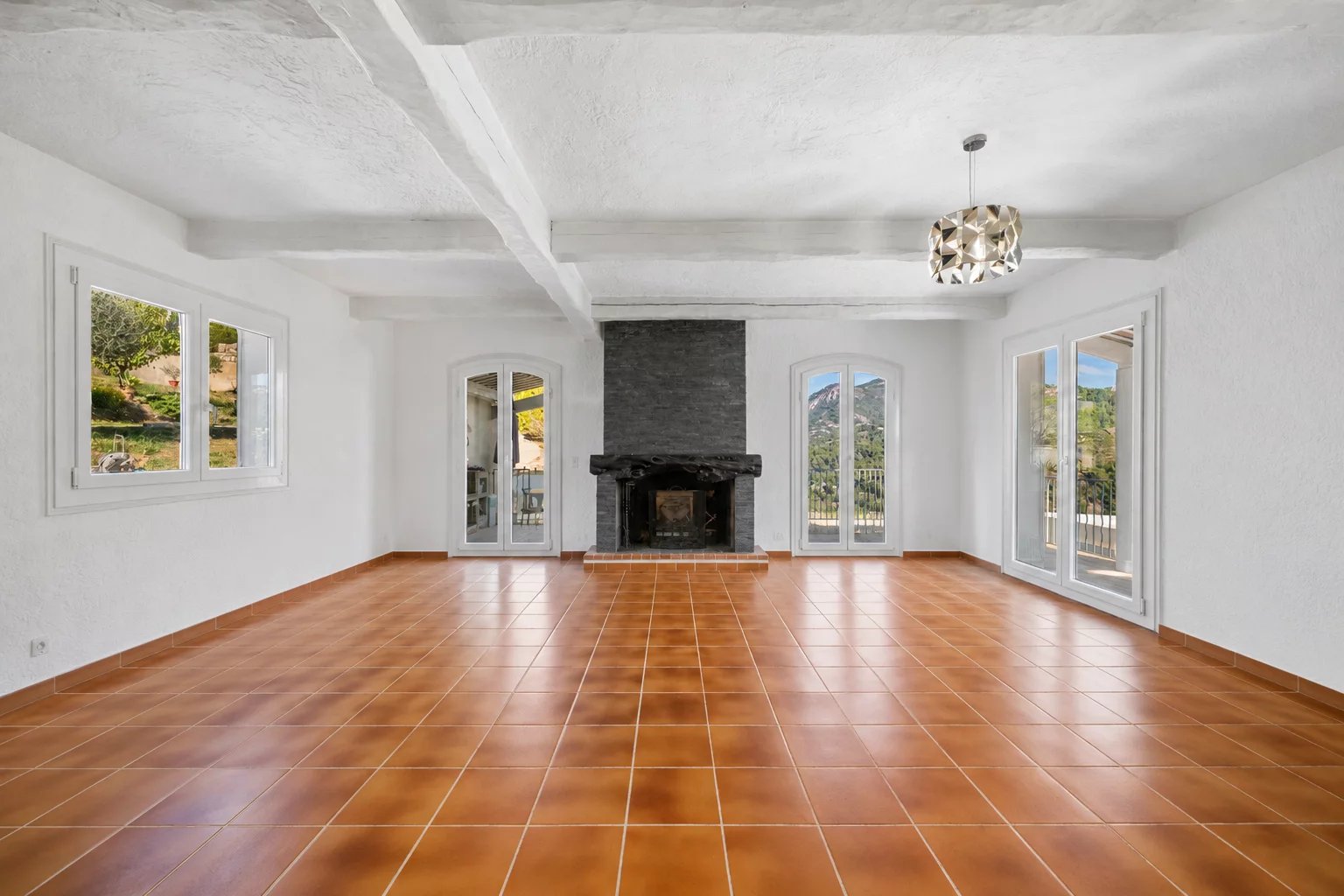 PROPRIÉTÉ DE PRESTIGE À COLOMARS — 267 M², PISCINE & POTENTIEL — photo 7