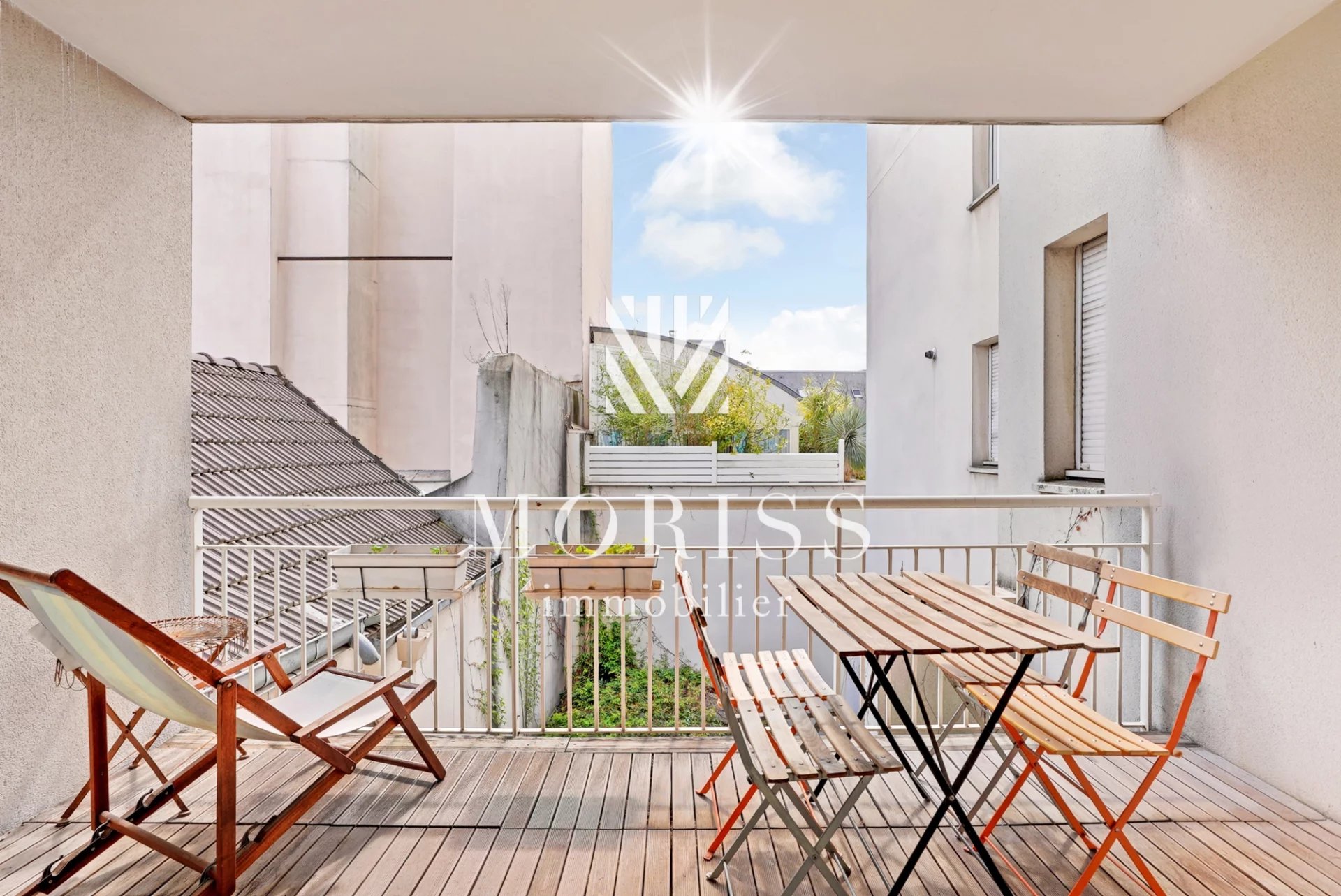 Hyper-centre de Clichy - Appartement 3 pièces de 71 M2 + 13 M2 d - Image Array