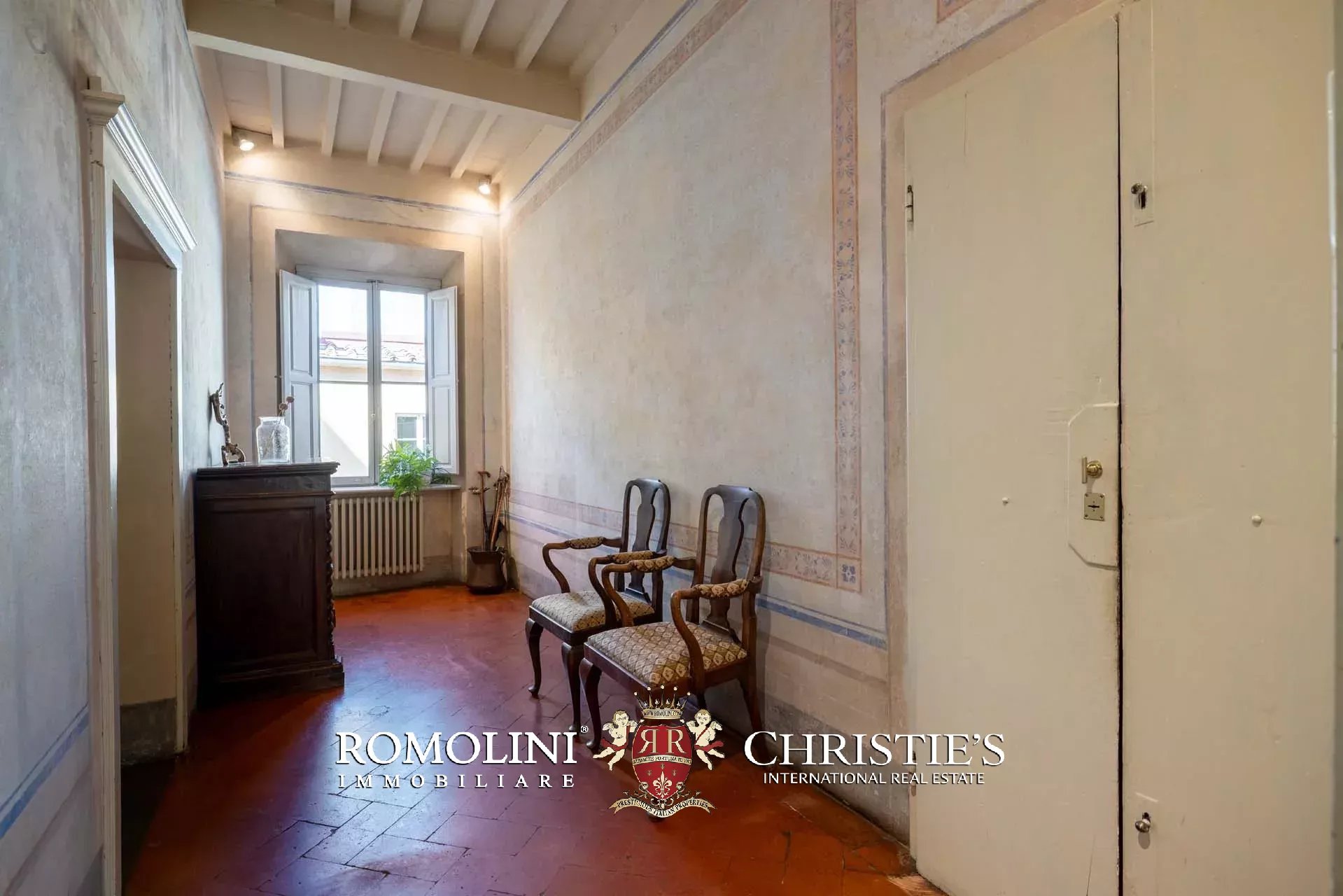 3 Bedroom Apartment/Flat's Image 35