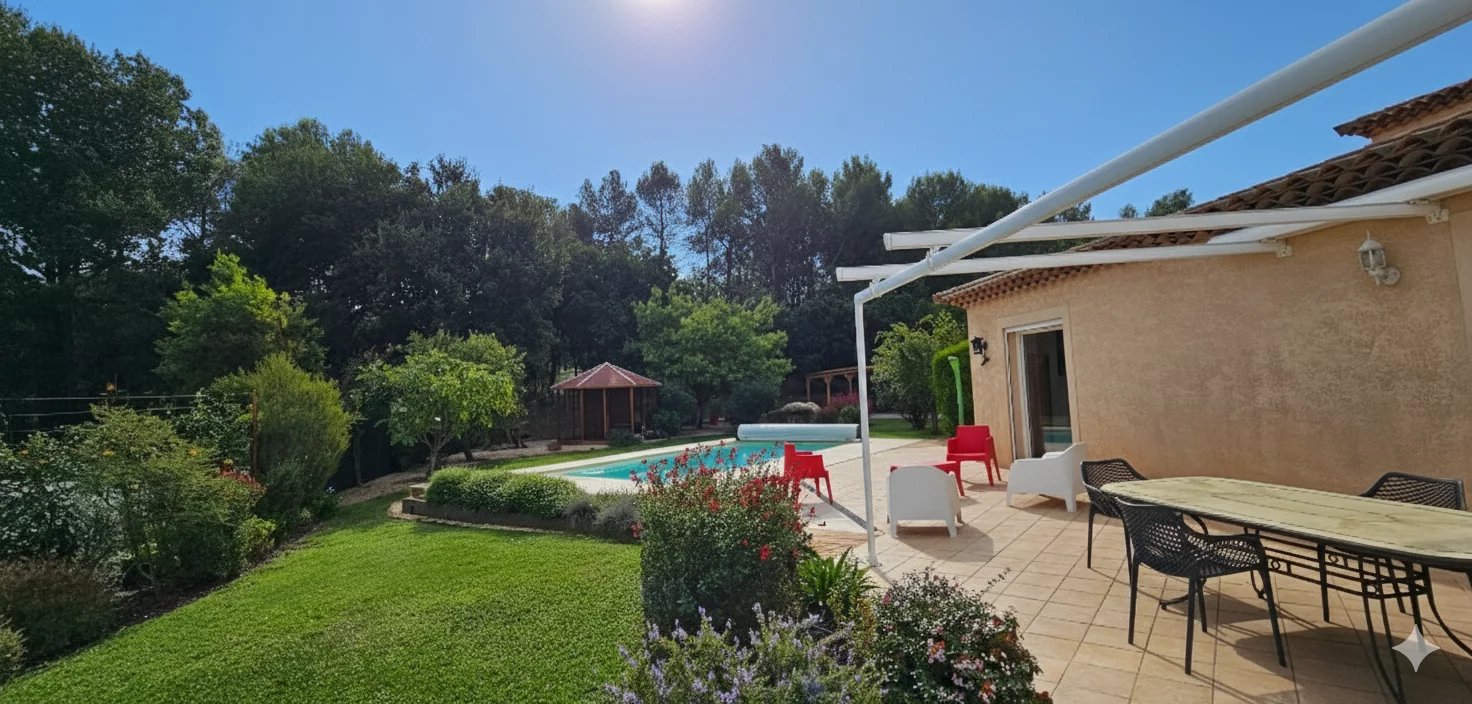 Achat Maison T10 à La Crau (83260) - 255m²