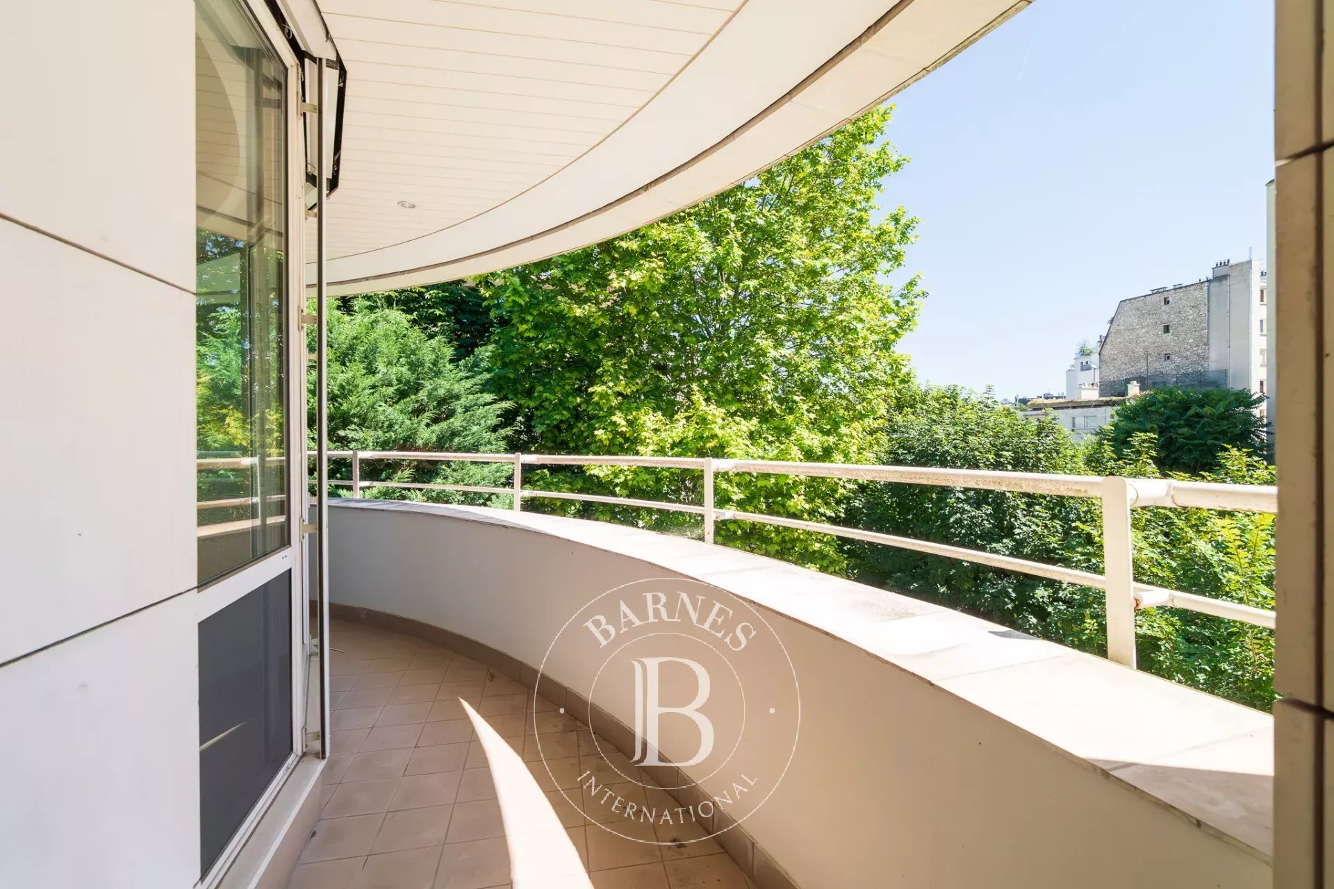 Paris  - Appartement  - picture 11