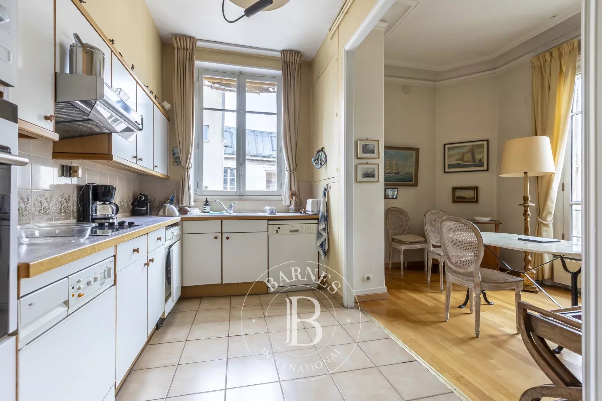 Daire Paris 16ème - picture 12