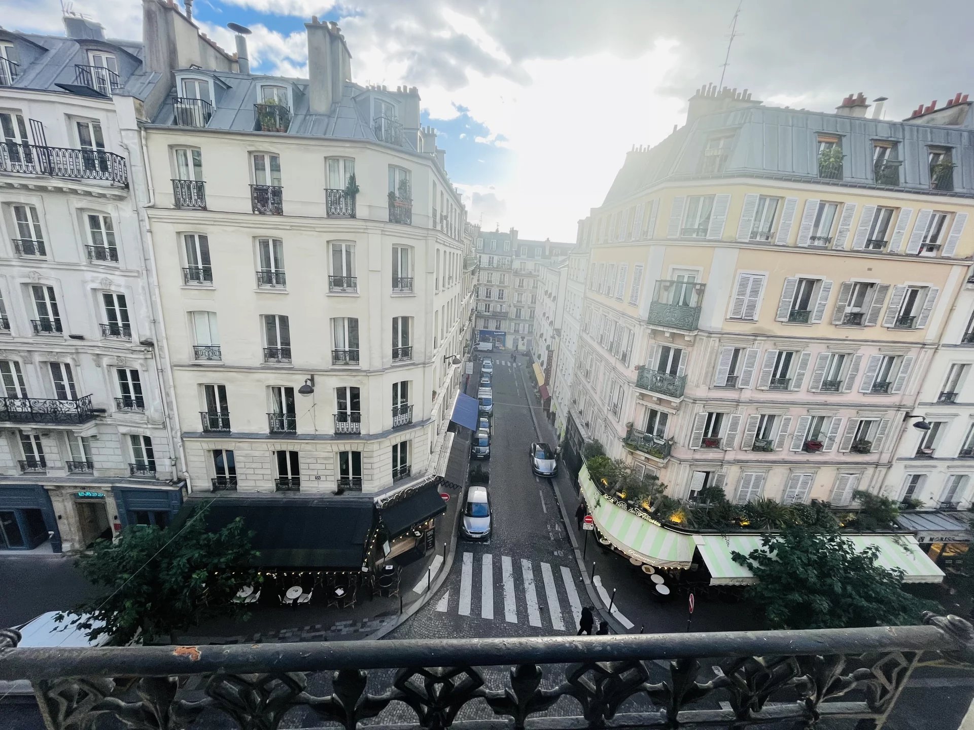 Studio Rue des ABBESSES