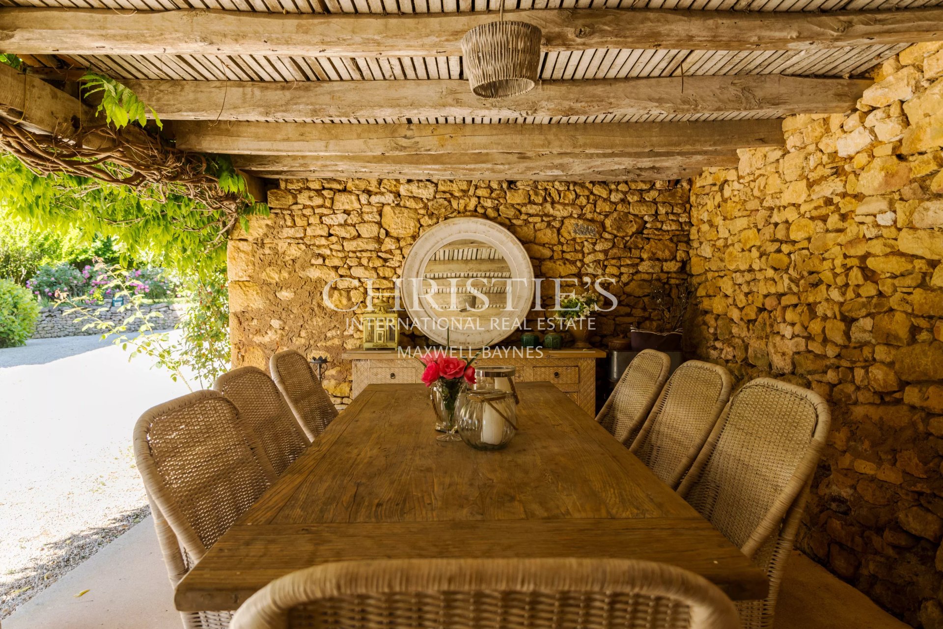 11 Bedroom Villa/Townhouse's Image 17