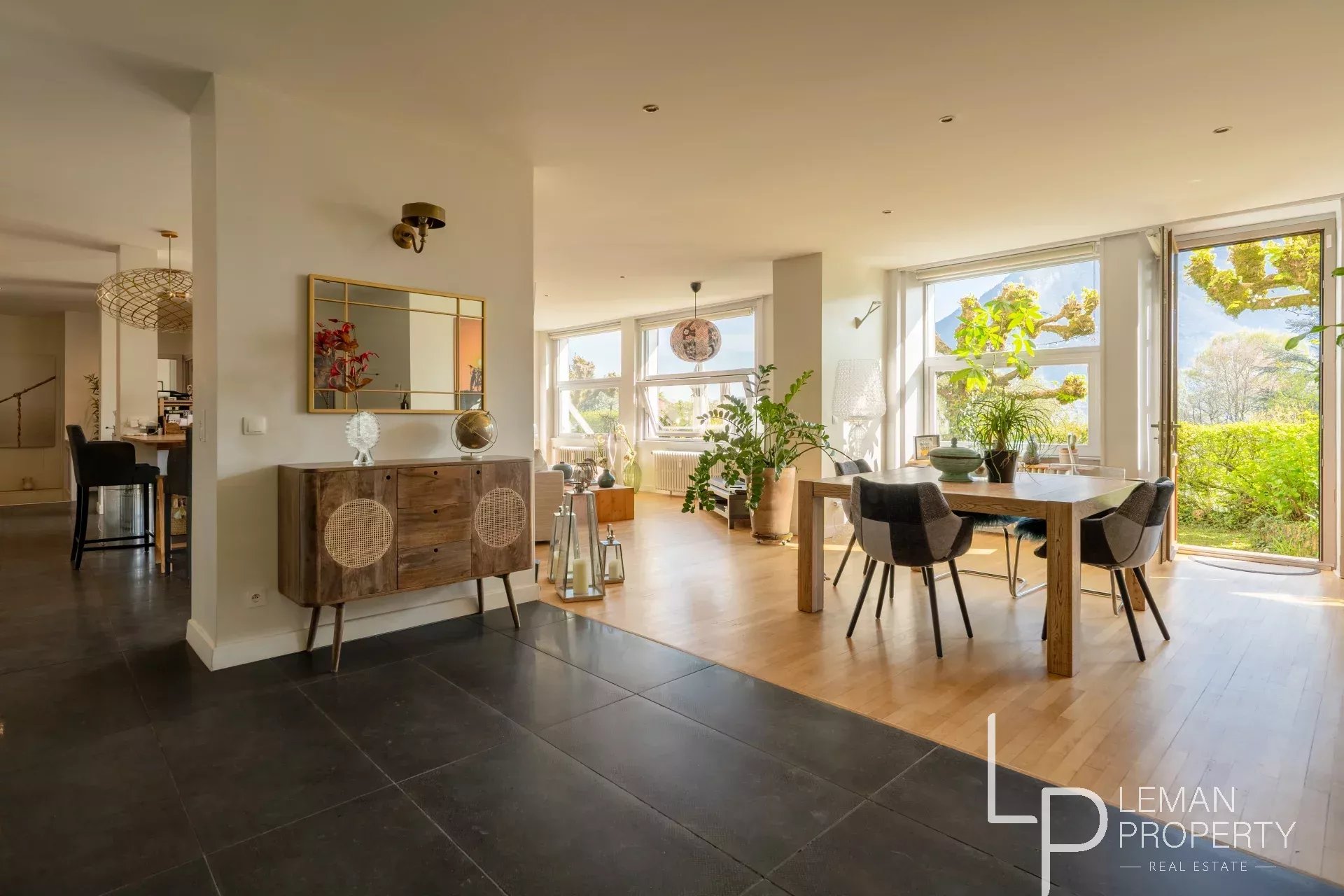 Vente de appartement d'une surface de 238 m2