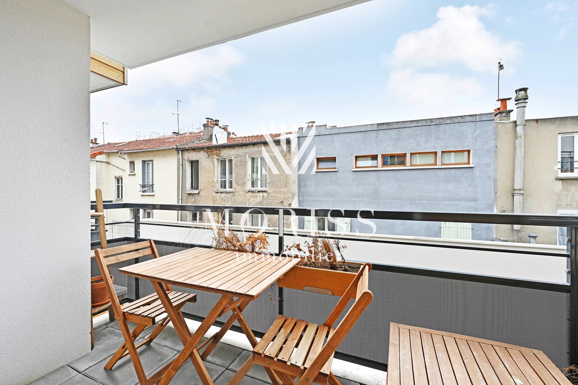 APPARTEMENT 3 PIECES 65m2 + 4 m2 de balcon - Image Array