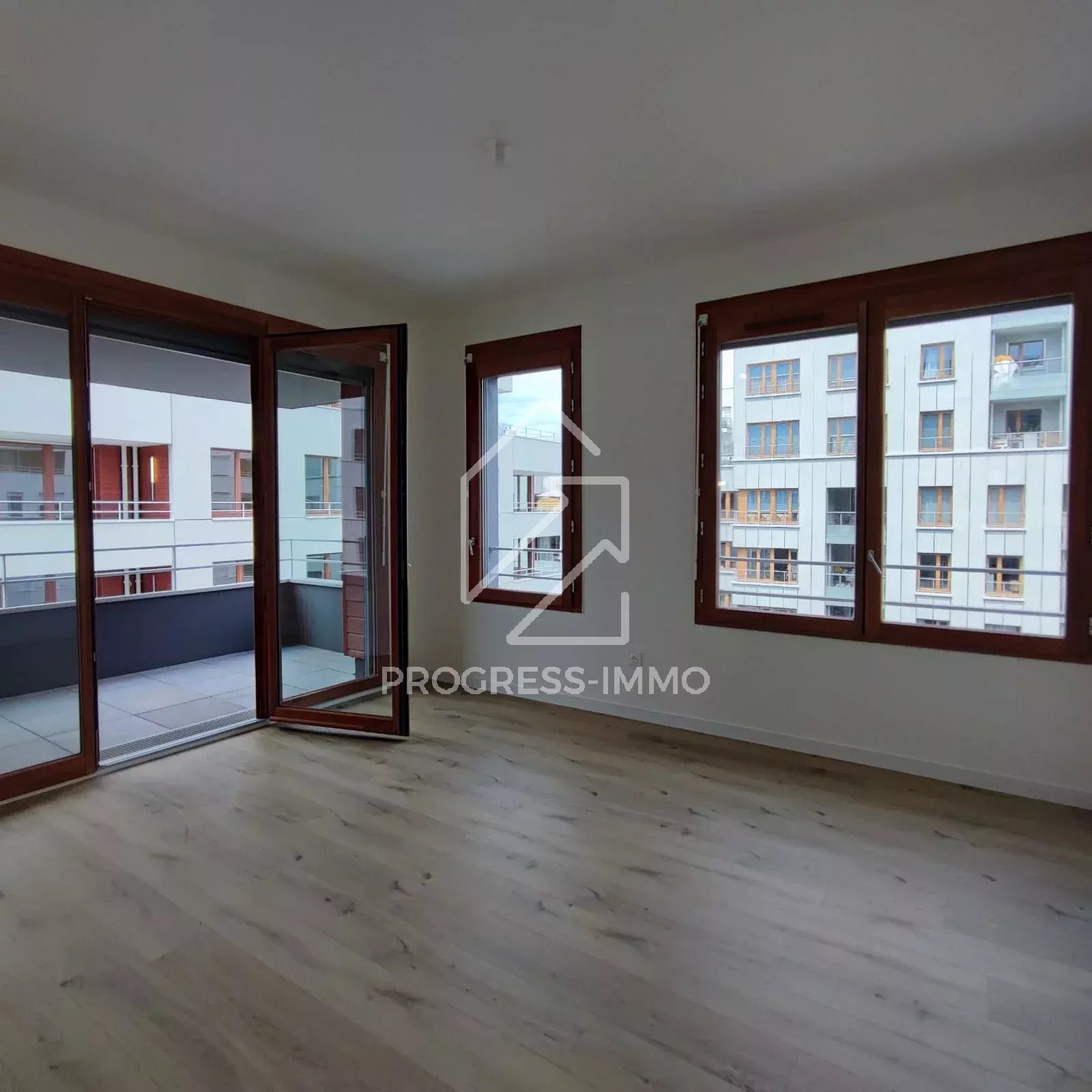 Agence immobilière de 