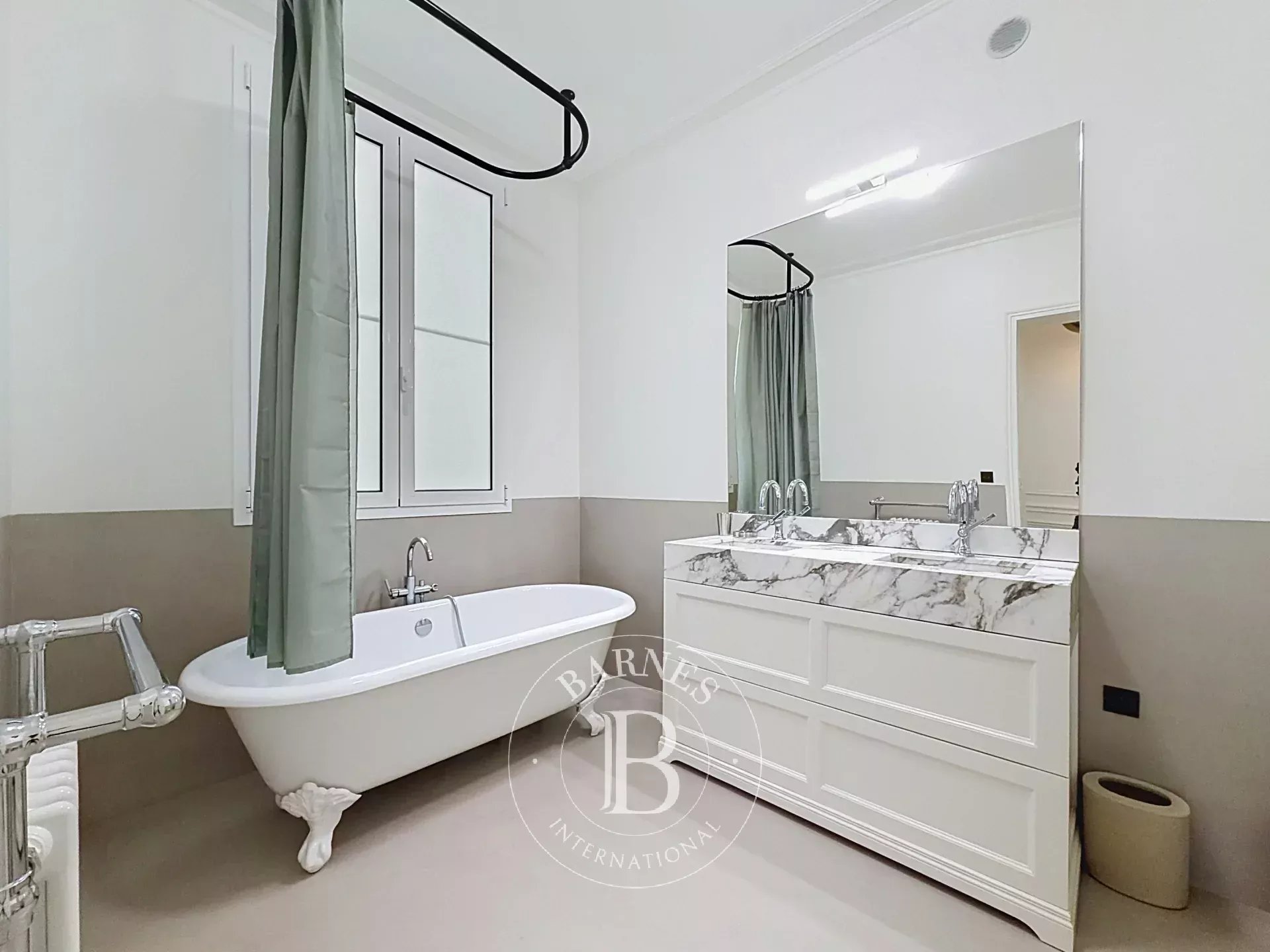 Apartment Paris 75016  -  ref 87296081 (picture 3)