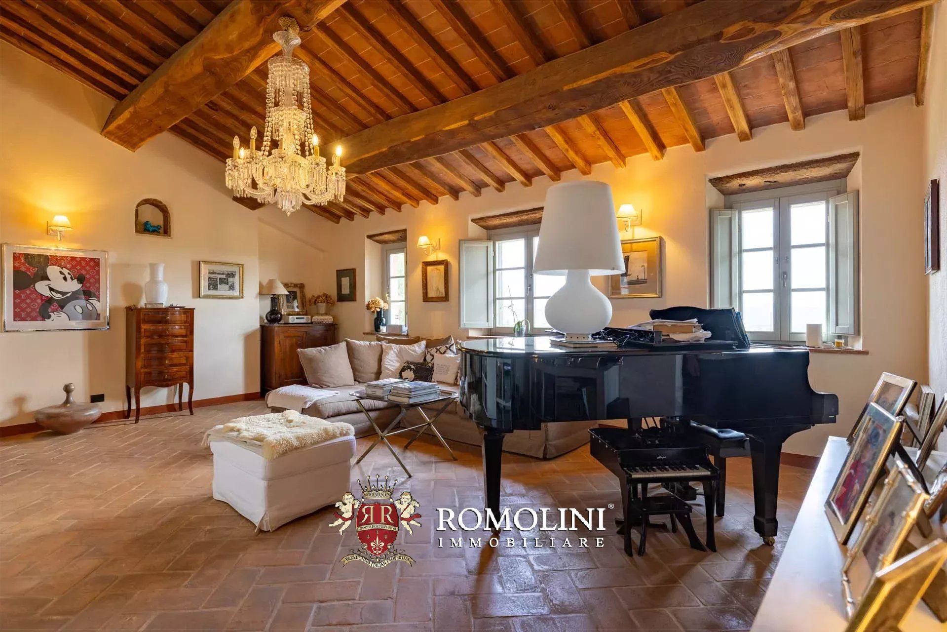 6 Bedroom Villa/Townhouse's Image 46