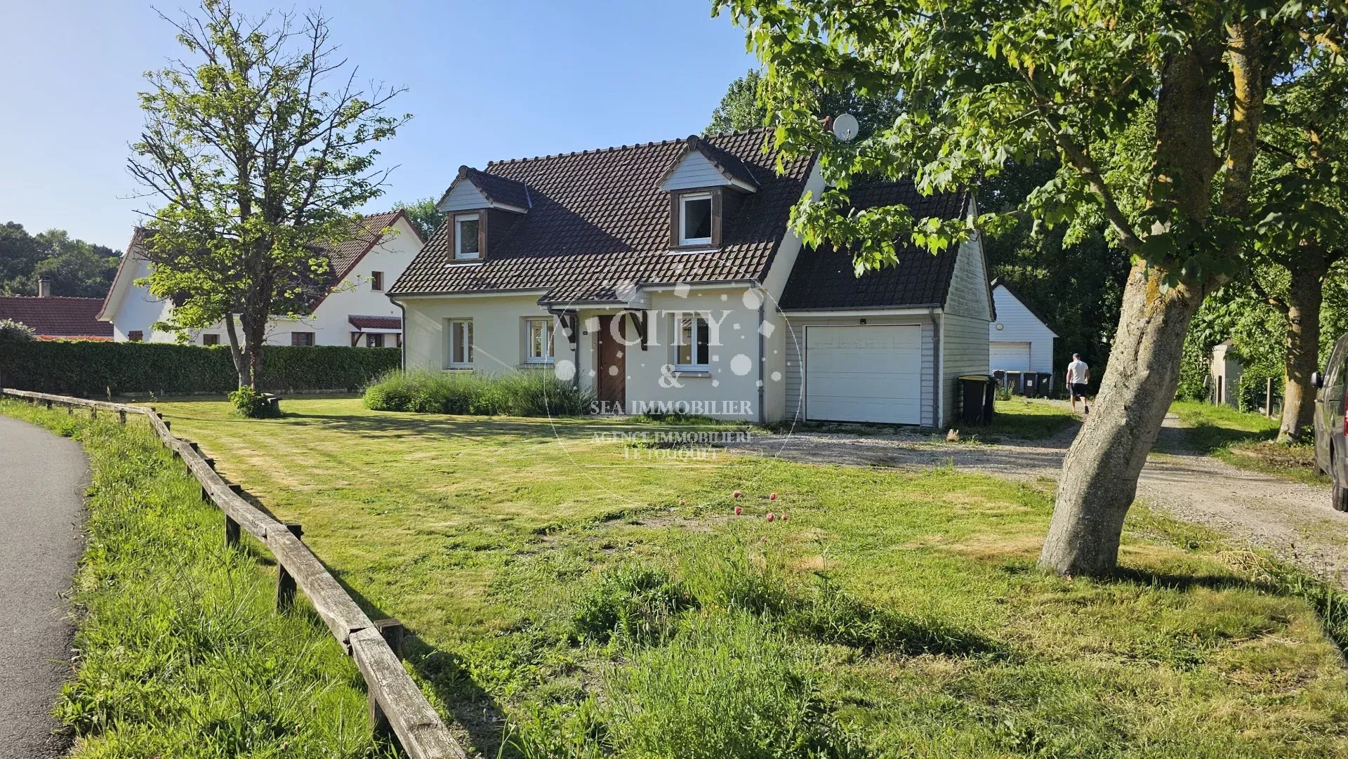Agence immobilière de 