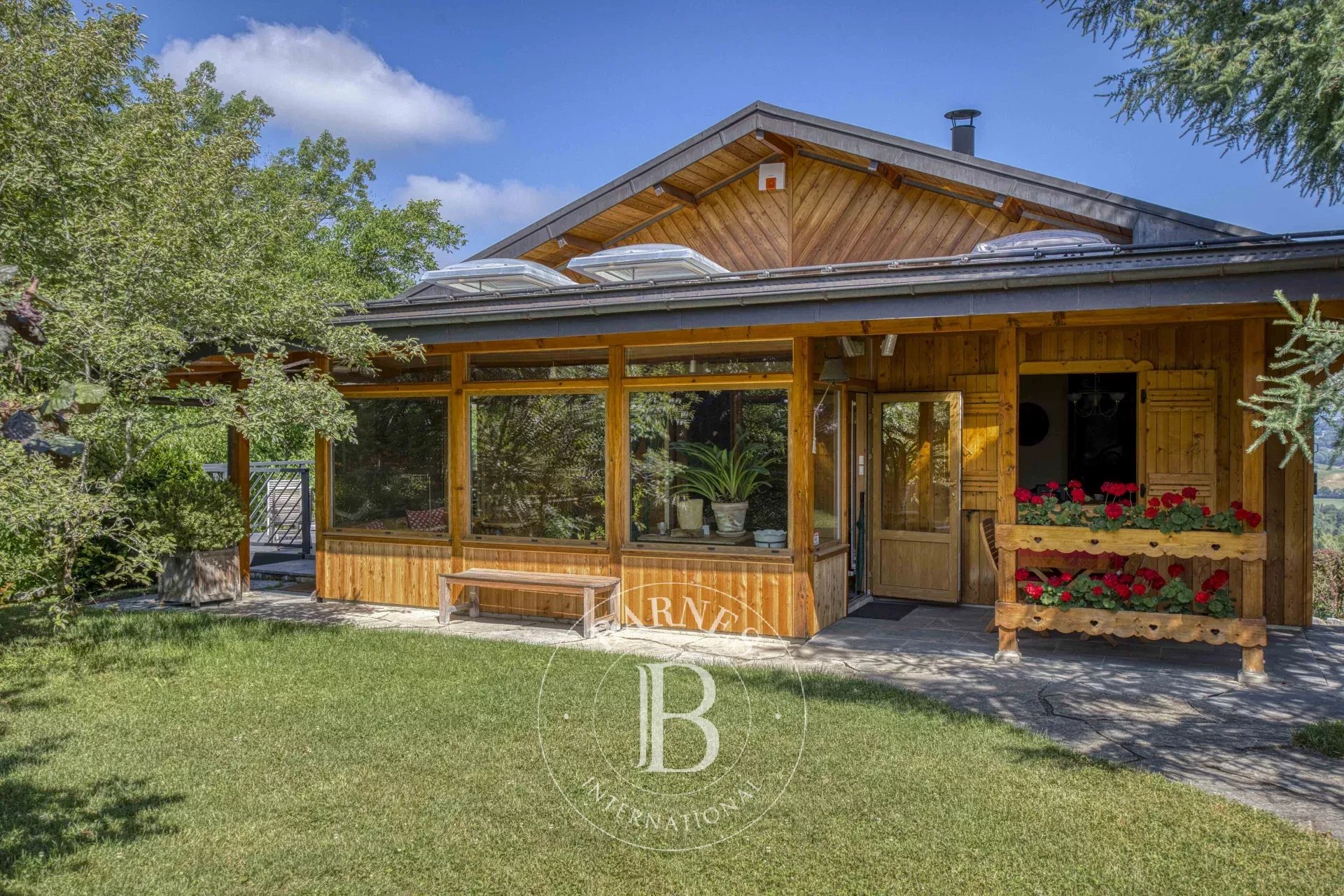 Chalet La Roche-sur-Foron  -  ref 87168837 (picture 2)