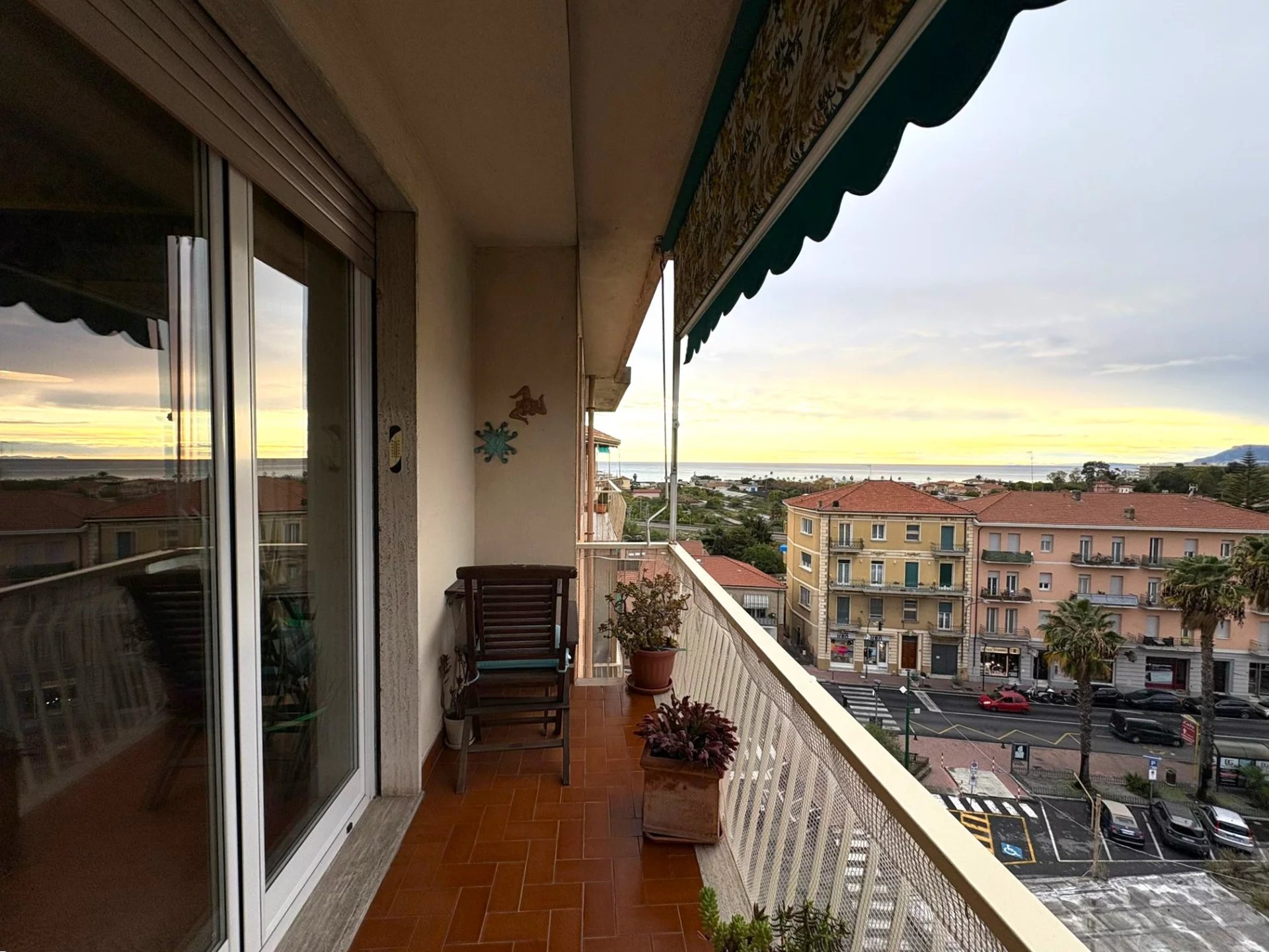 Vendita Appartamento - Vallecrosia - Italia